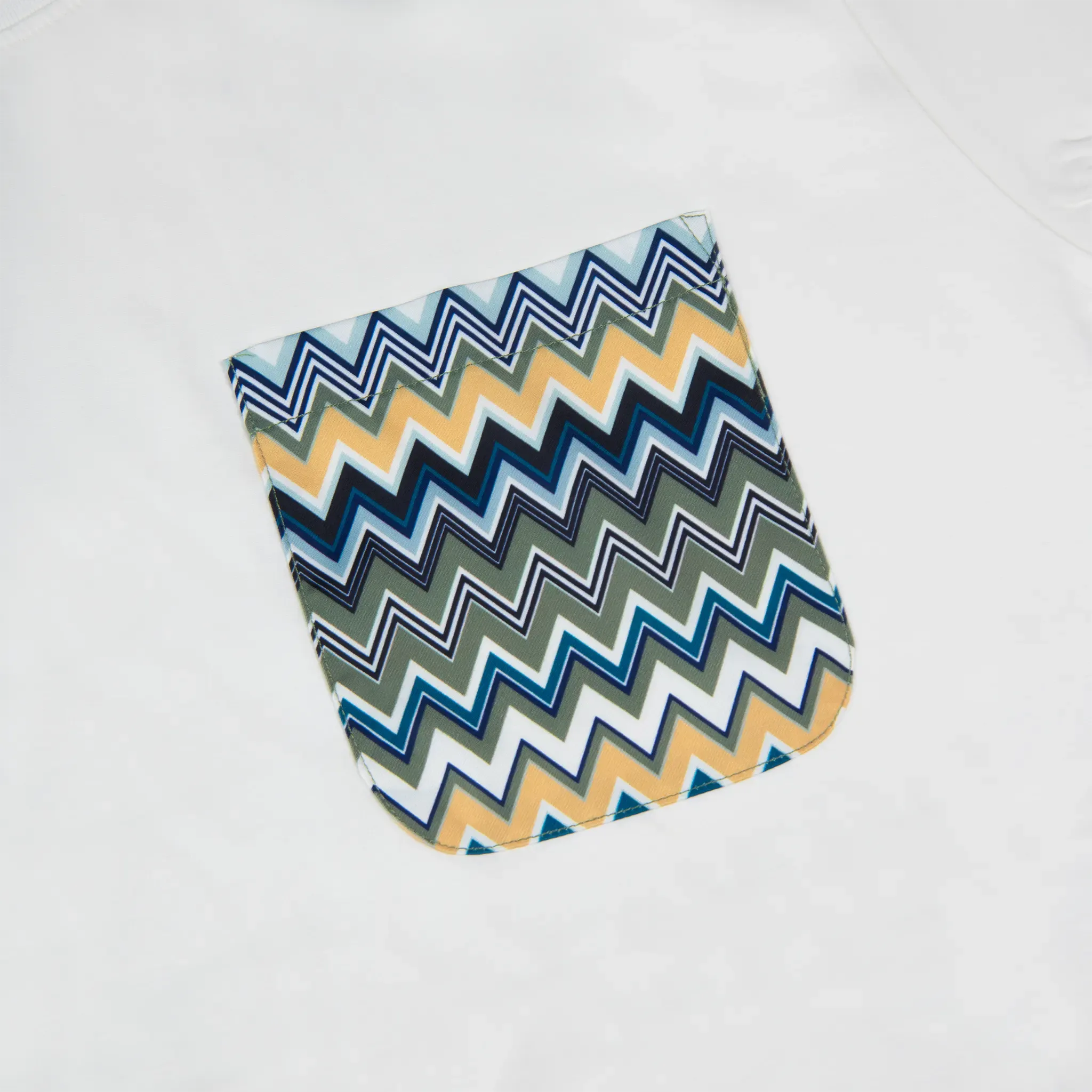 Belier Zag Print White Yellow Pocket T Shirt