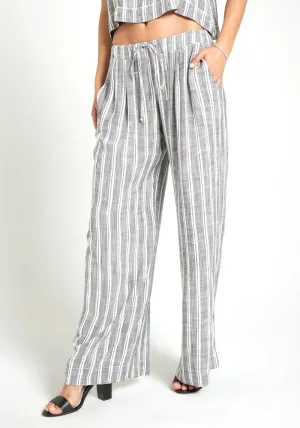 Bella Dahl - Pleated Front Wide Leg Pant in White