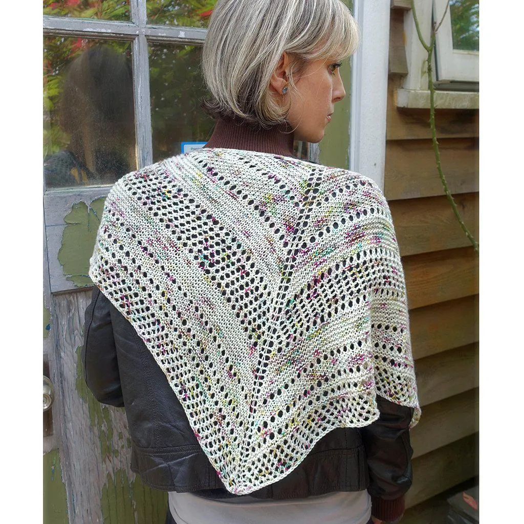 bella dean shawl {knitting pattern}