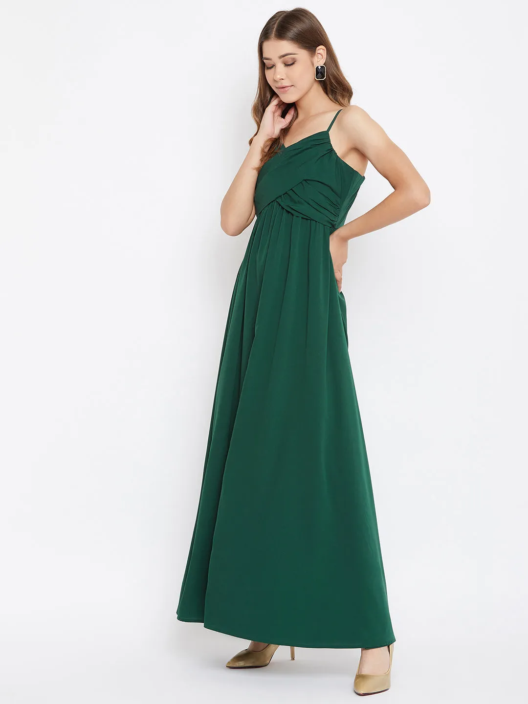 Berrylush Women Solid Green V-Neck Sleeveless Ruched Maxi Dress