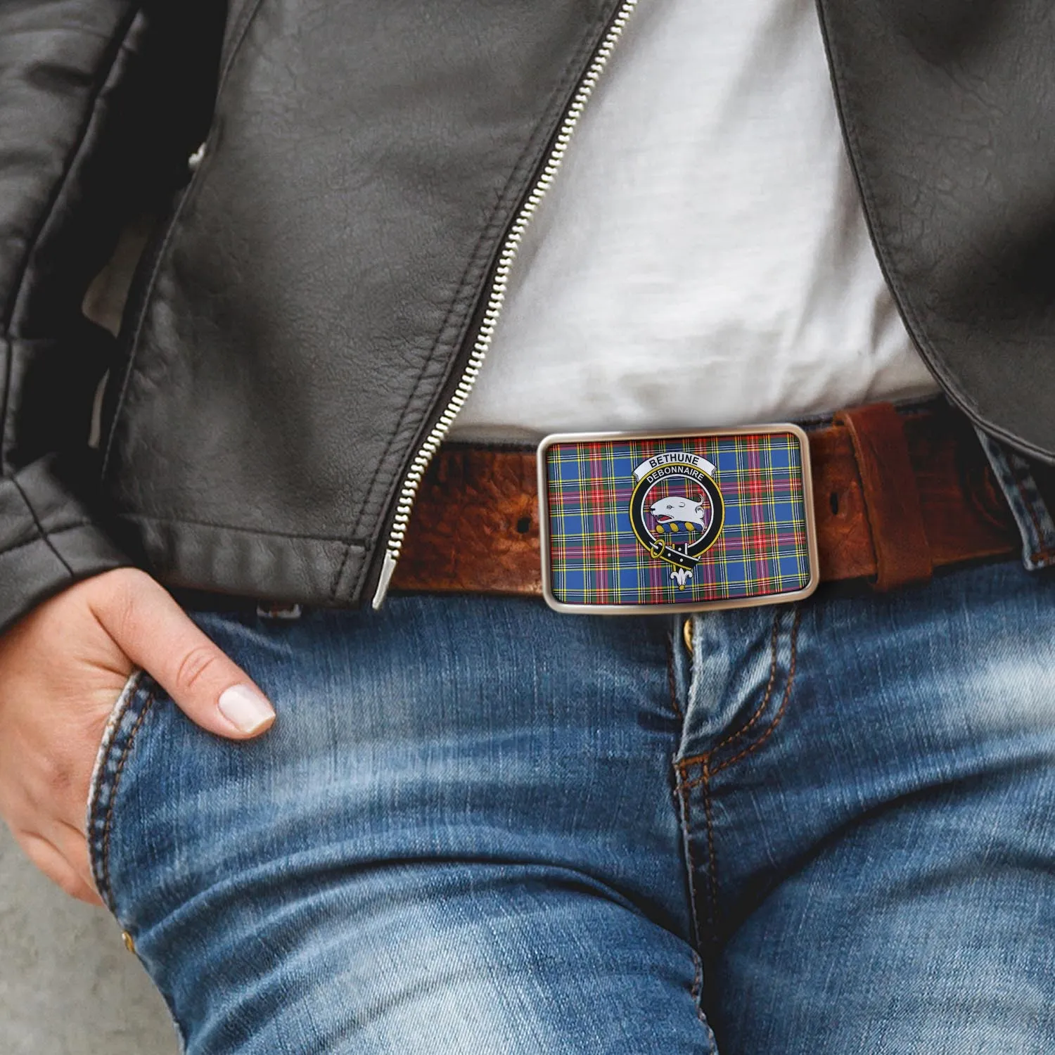 Bethune Tartan Belt Buckles with Family Crest