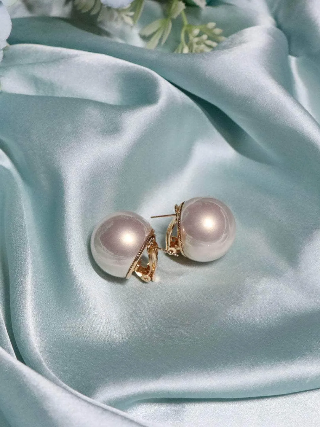 Big Pearl Statement Studs