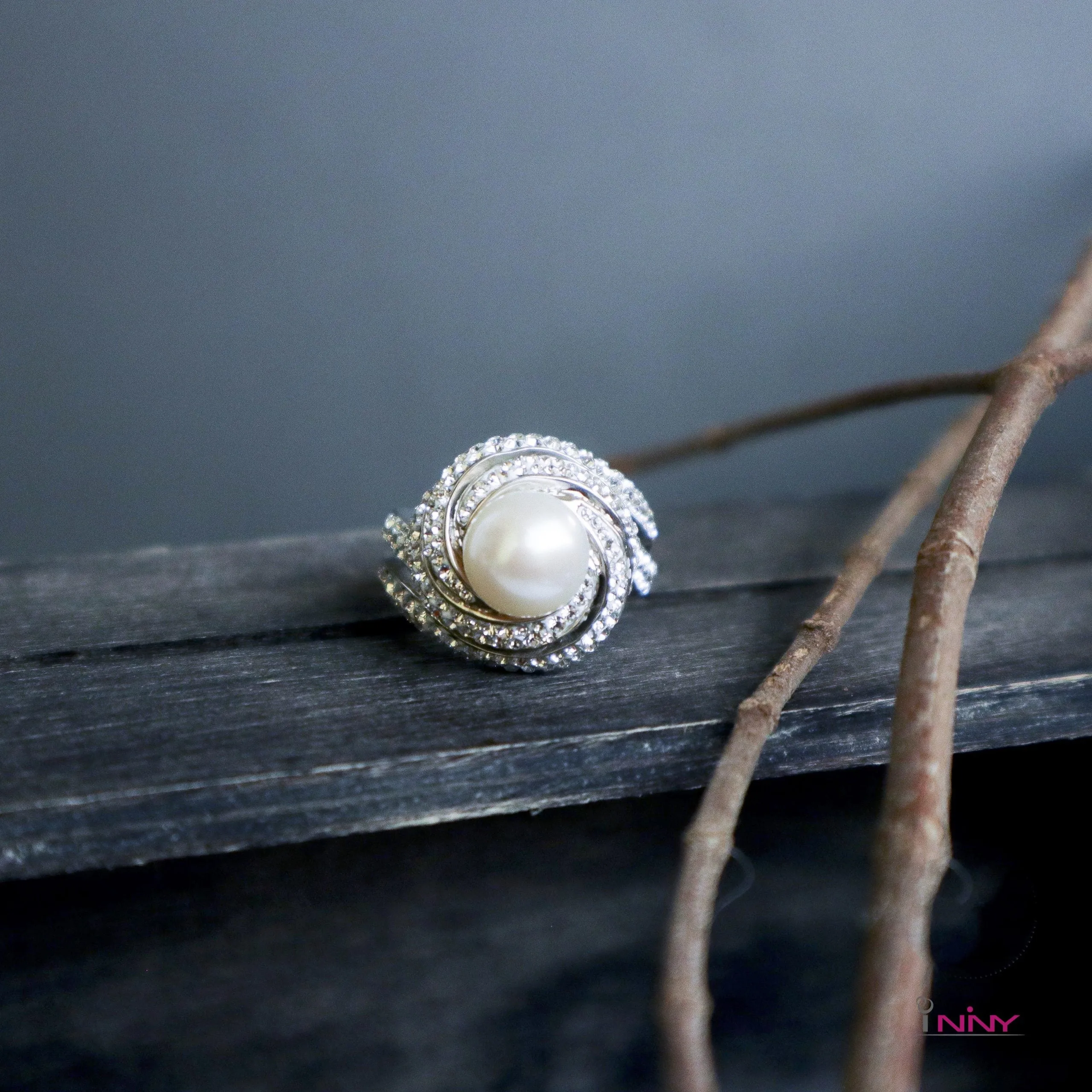 Big Whirlpool Fresh Water Pearl Ring