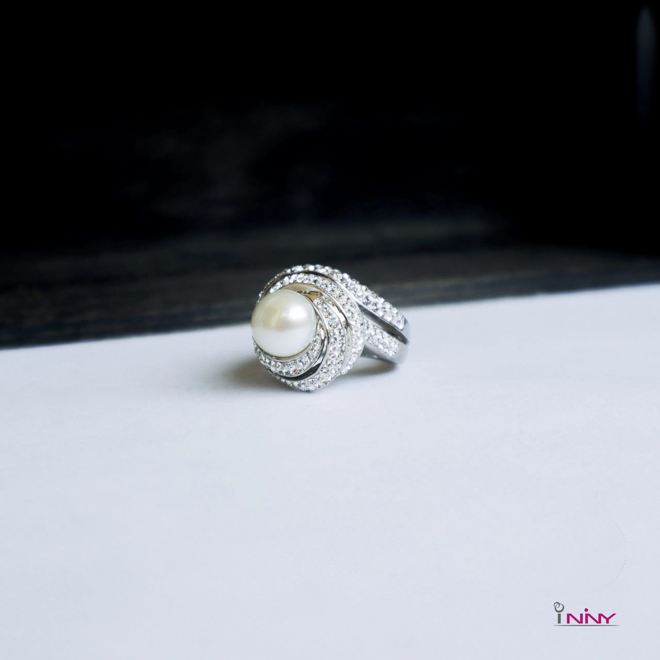 Big Whirlpool Fresh Water Pearl Ring