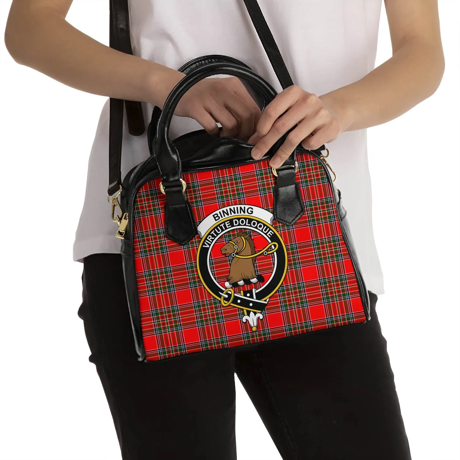 Binning Tartan Shoulder Handbags with Family Crest