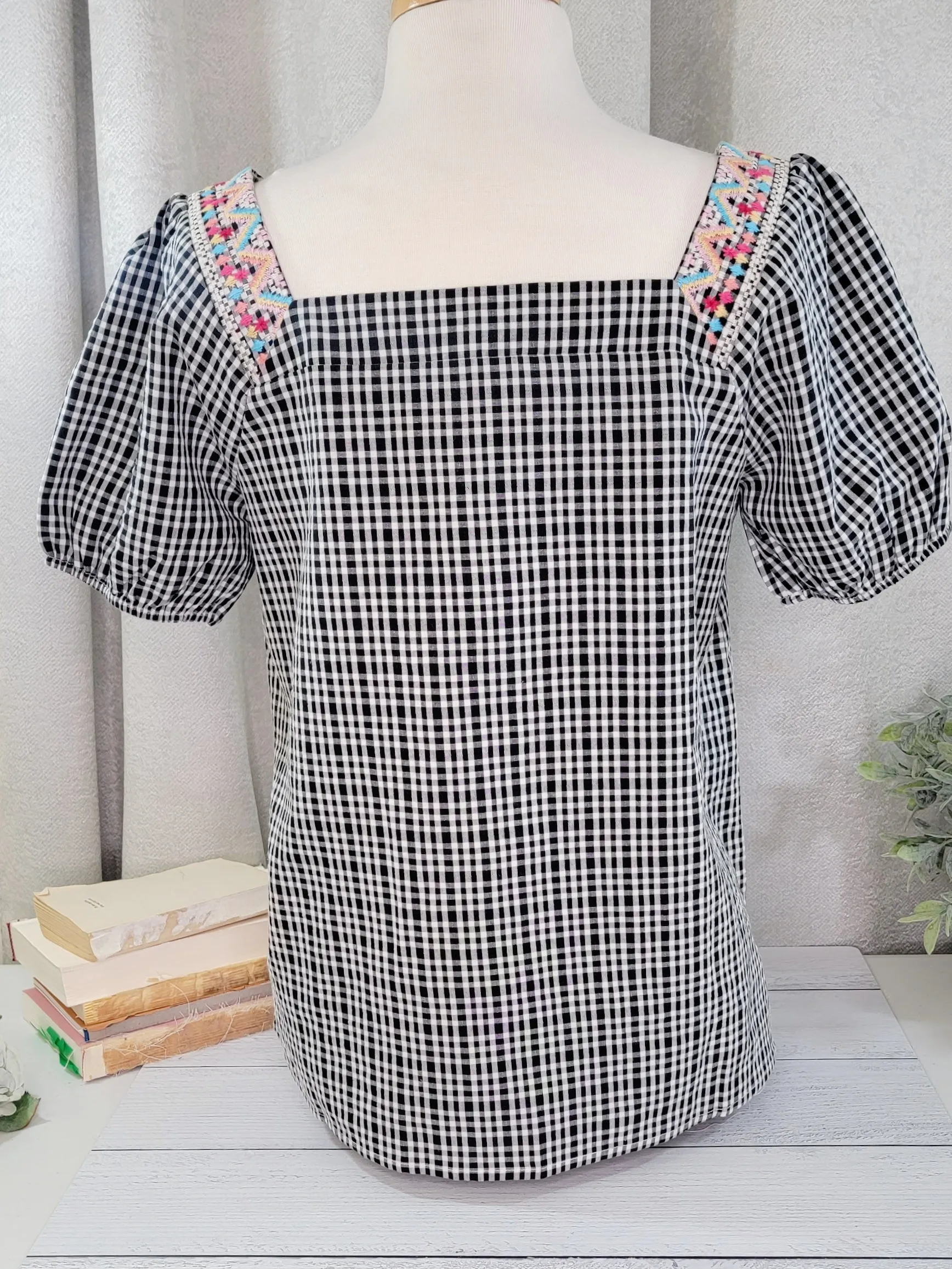 Black & White Check Top W/ Embroidery