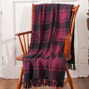 Black and Burgundy Plaid Woven Throw