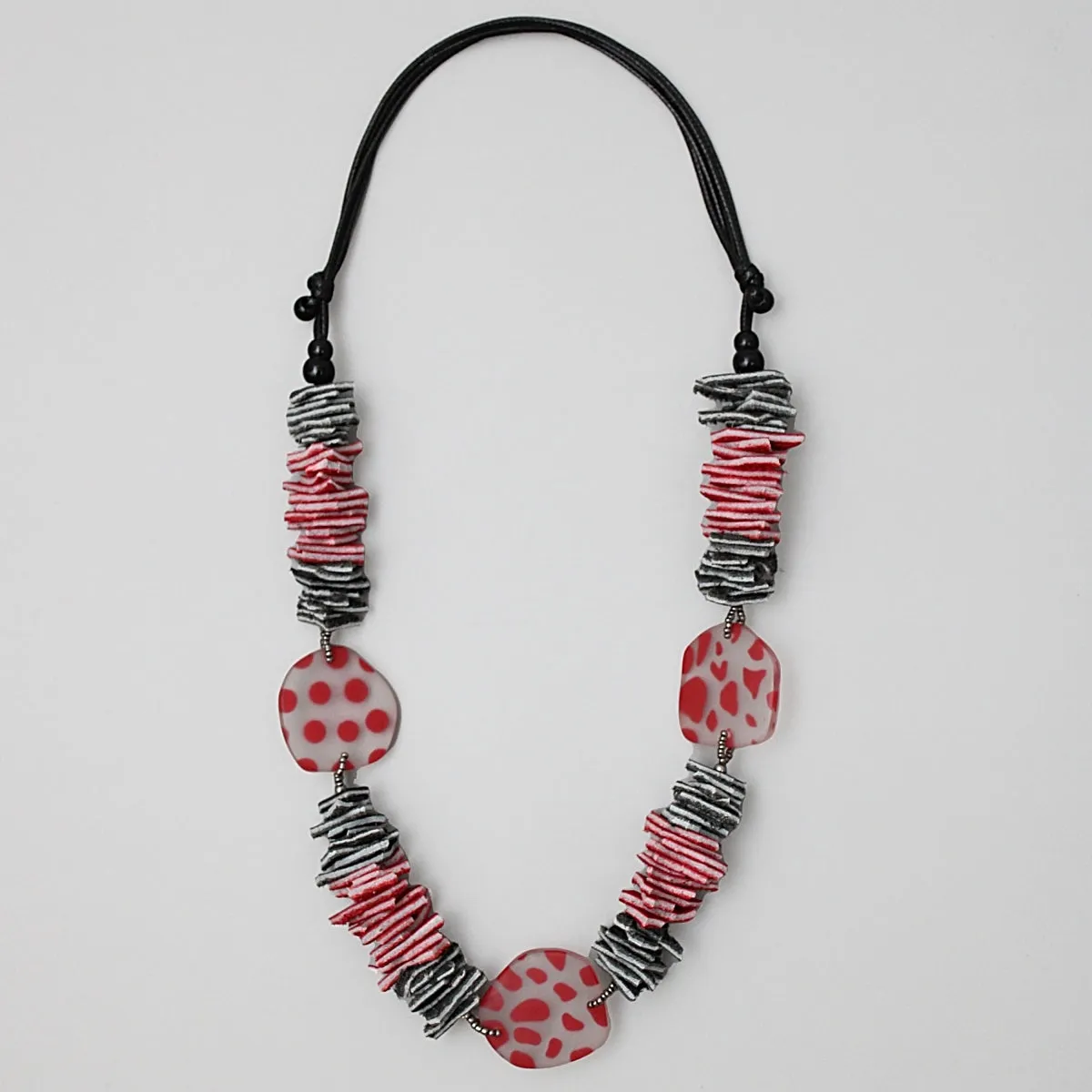 Black and Red Resin and Leather Valencia Necklace