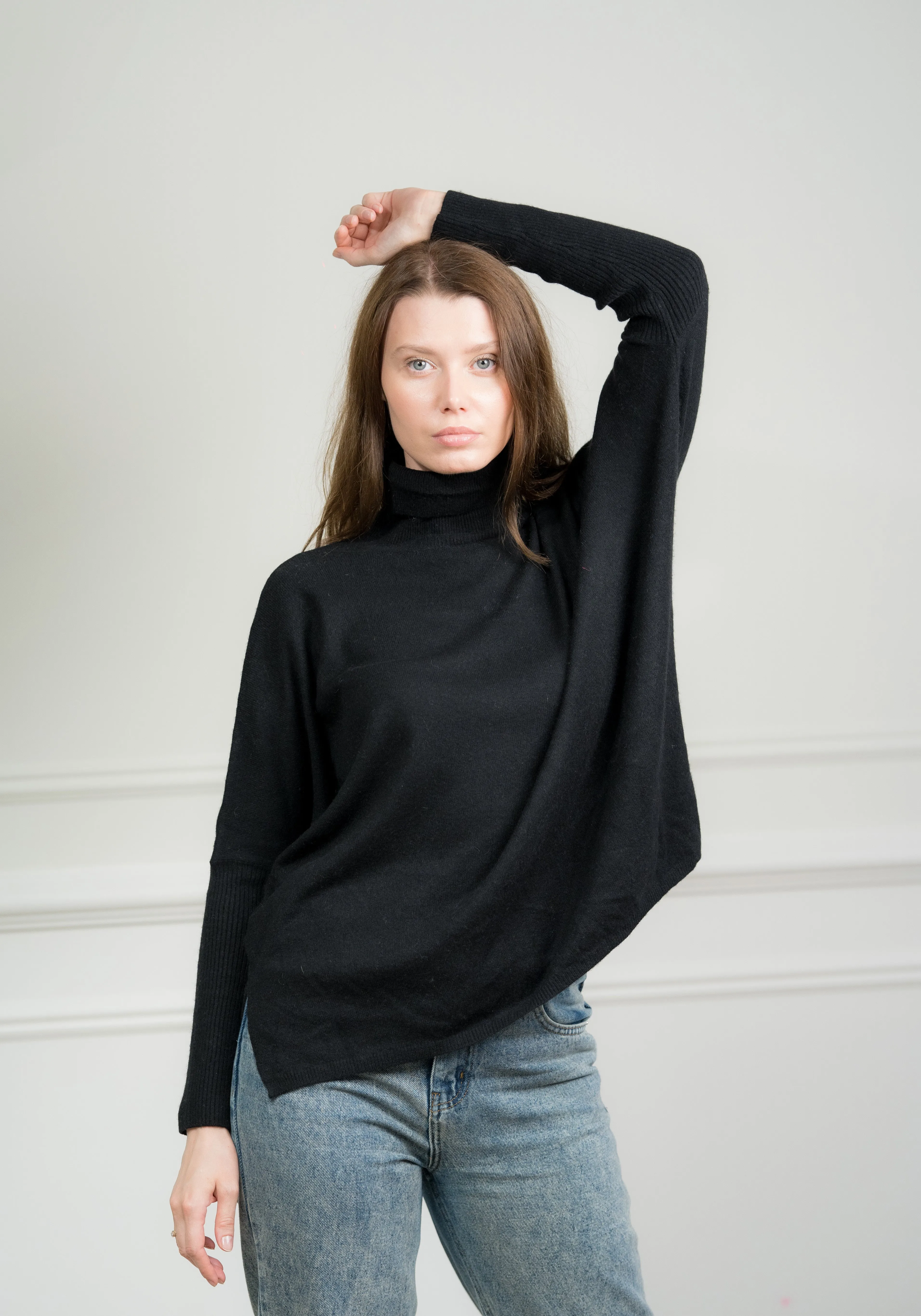 Black Boxy Cashmere Sweater