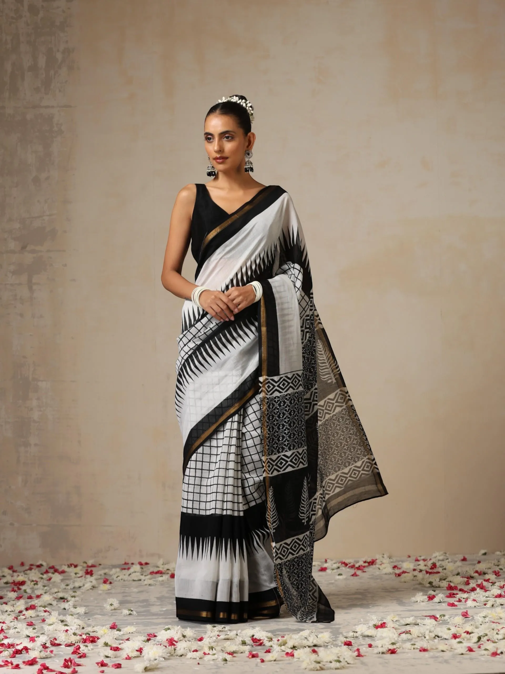 Black Chevron Pure Chanderi Silk Cotton Hand Printed Saree with Blouse Fabric