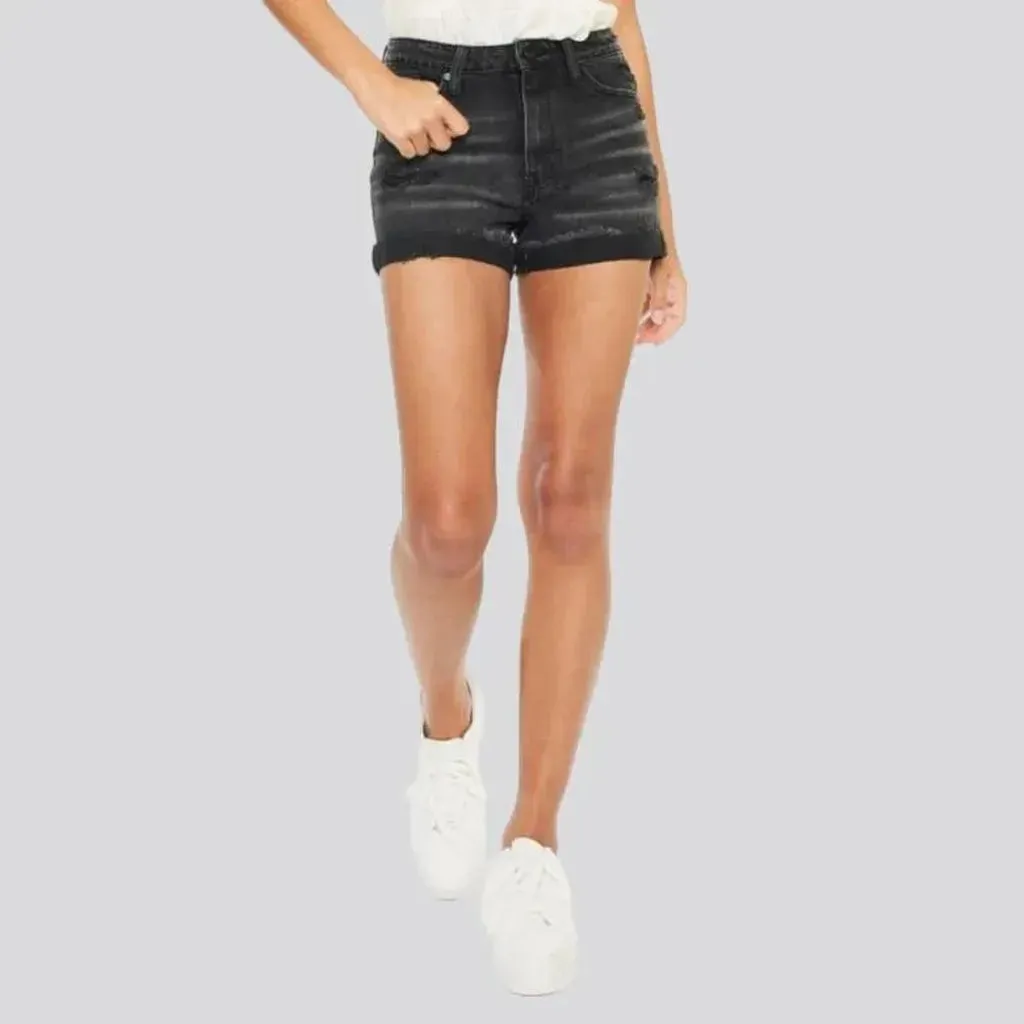 Black high-waistline jean shorts for ladies