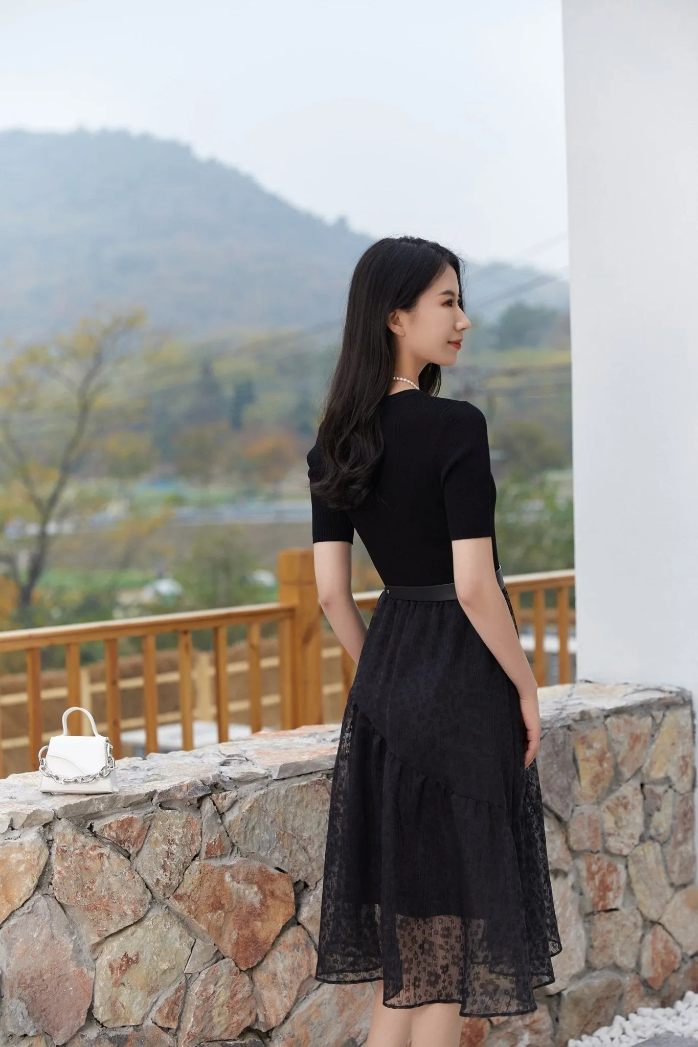 Black Jacquard Yarn Waist Midi Dress