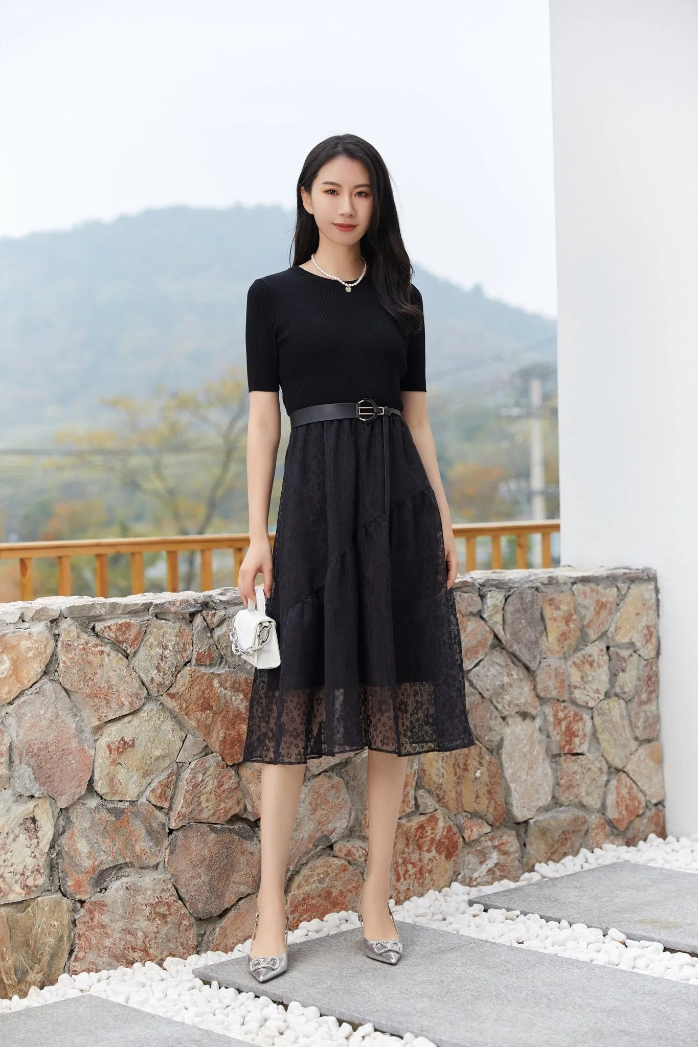 Black Jacquard Yarn Waist Midi Dress