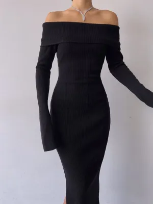 Black Knitted Off-Shoulder Long Dress