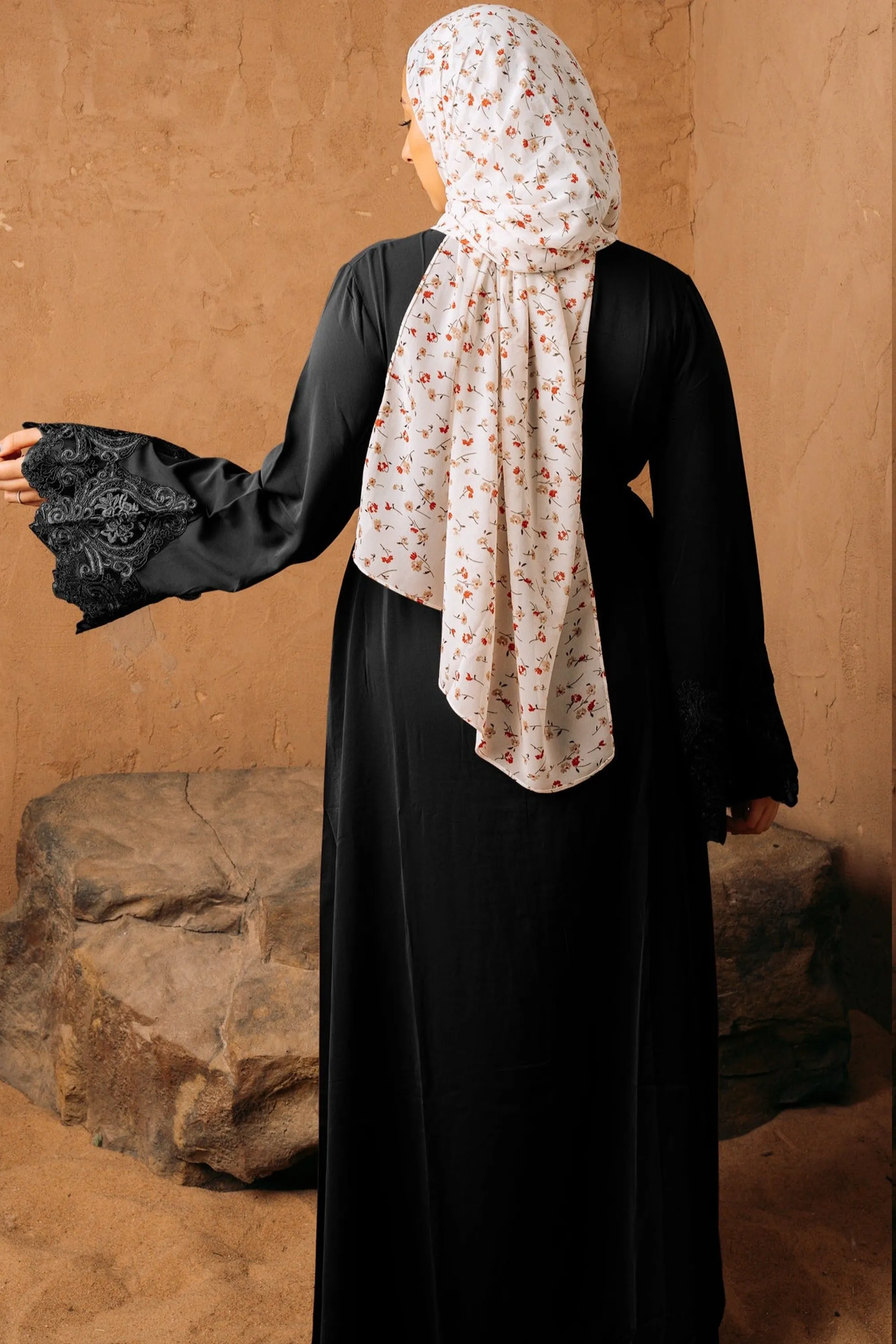 Black Lace Sleeve Front Zipper Abaya Dress