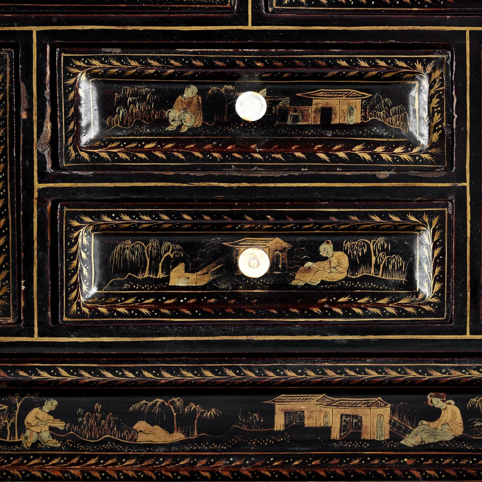 Black Lacquer Canton Export Jewellery Cabinet - Early 19th Century