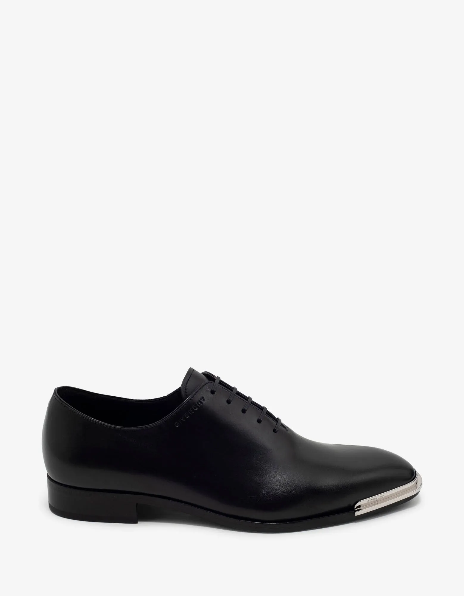 Black Leather Oxford Shoes with Metal Tips -