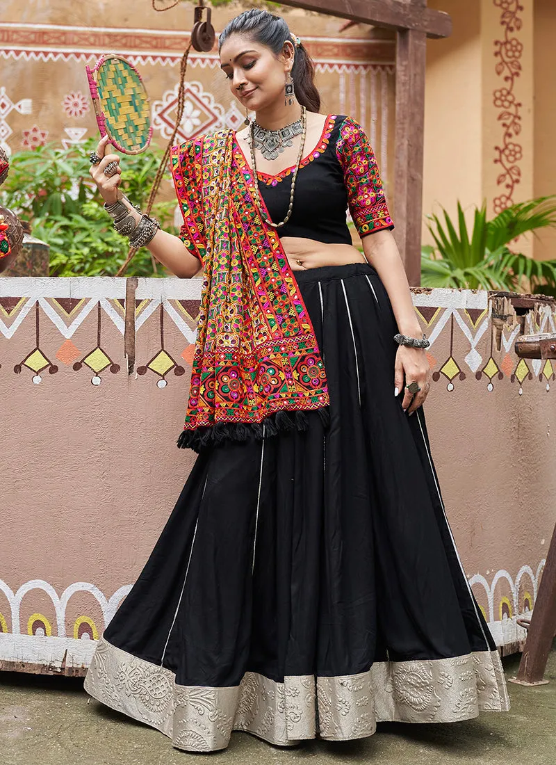 Black Multicoloured Kutchi Embroidered Chaniya Choli For Navratri