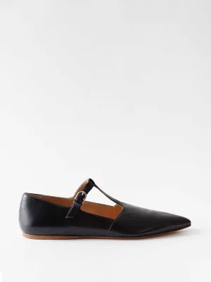 Black point-toe leather ballet flats