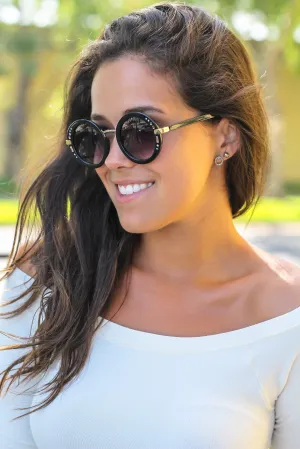 Black Round Sunglasses with Gold Detail