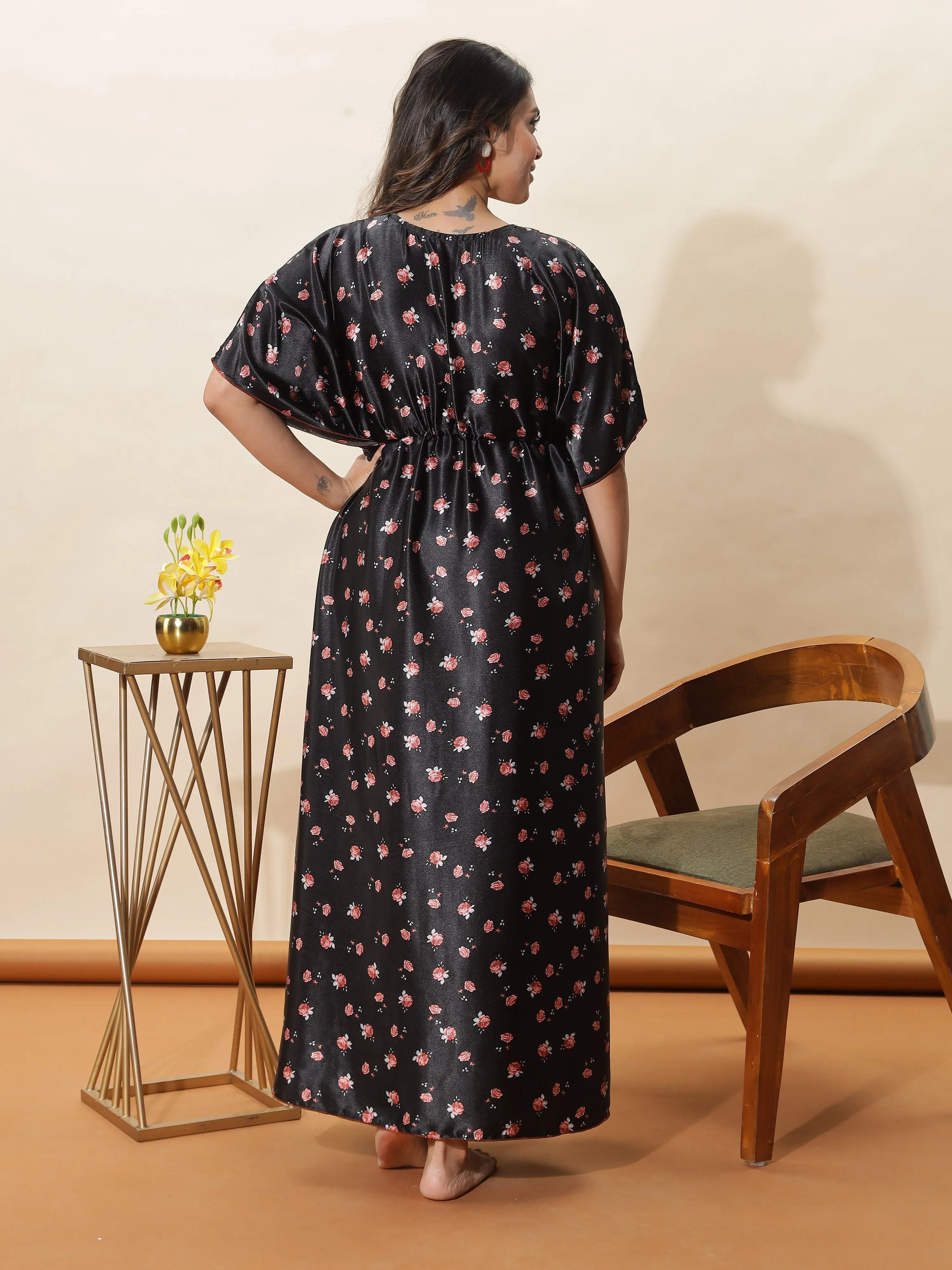 Black Satin Kaftan Nightgown for Elegant Comfort