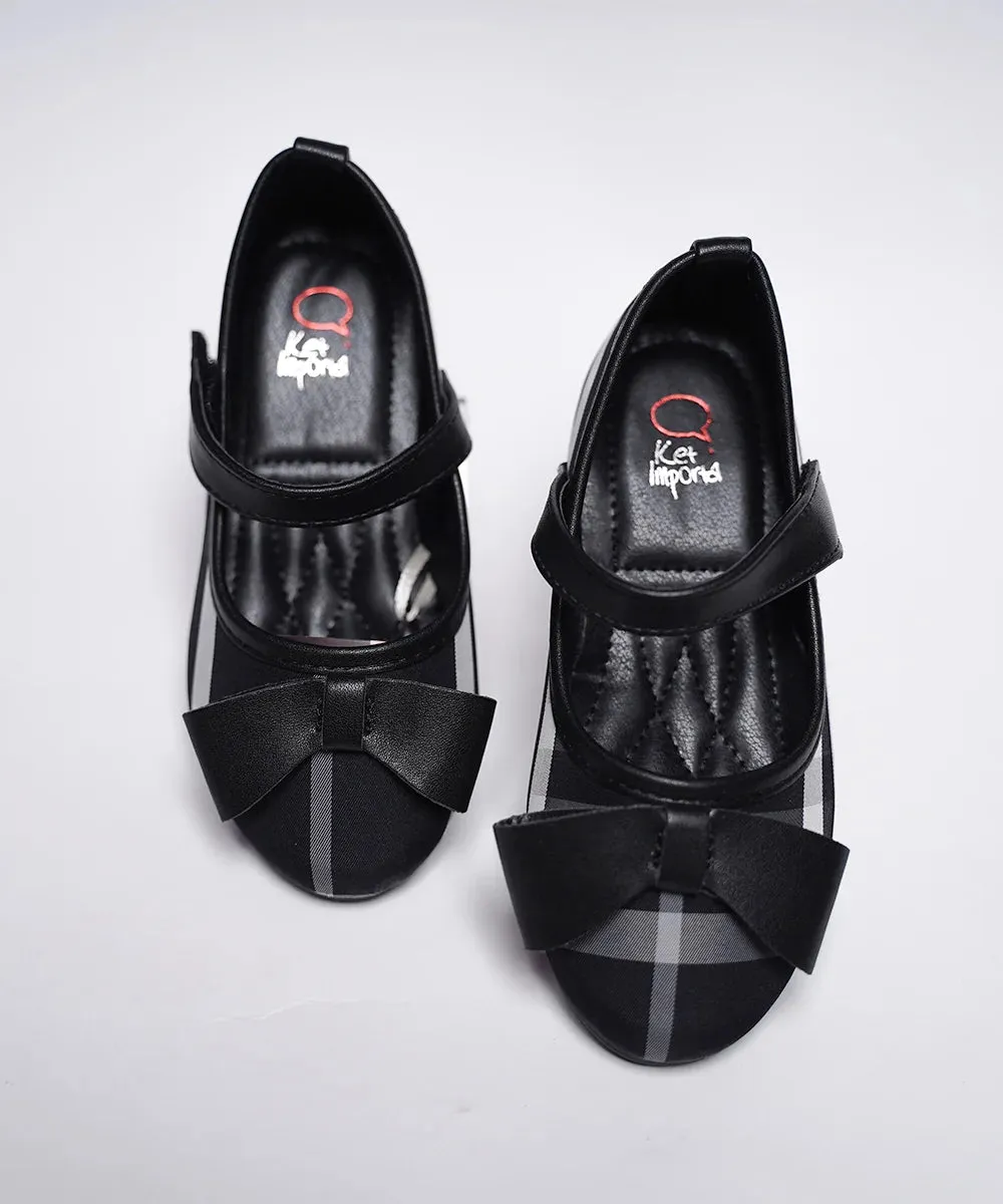 Black Self-Checked Sandals for Girls for Birthdays