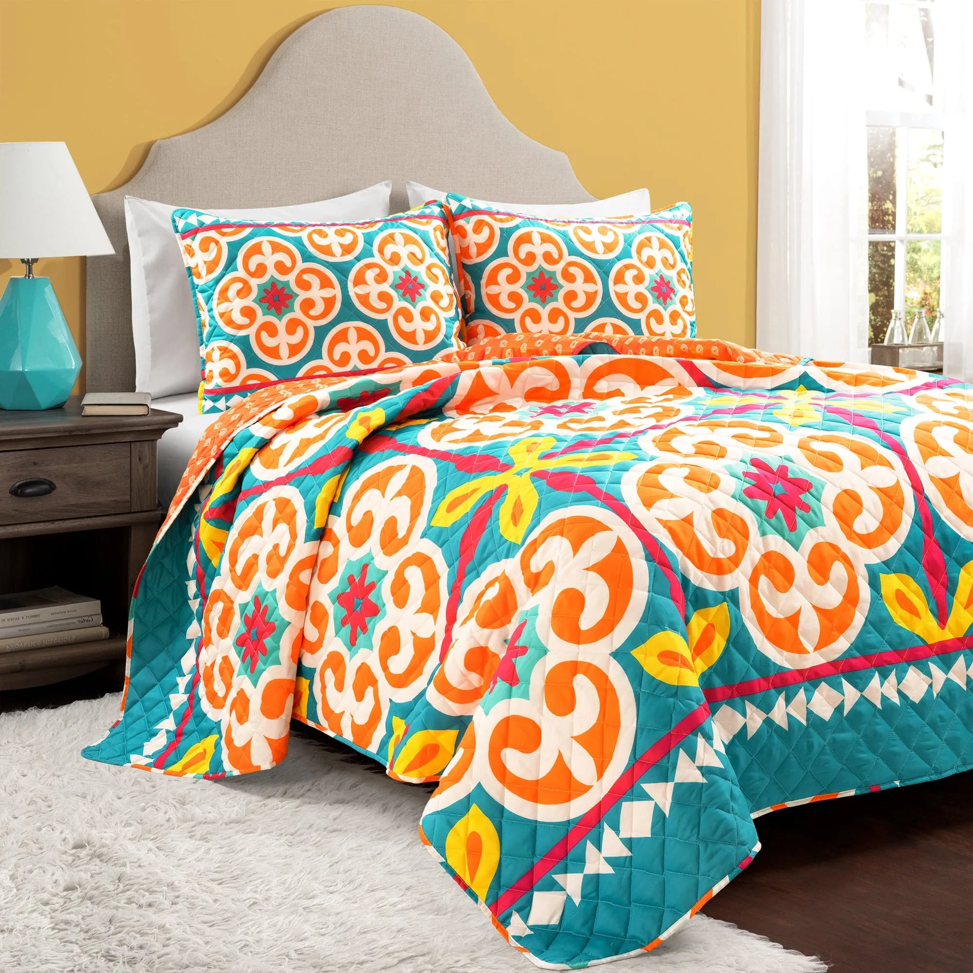 Boho Floral Reversible 3 Piece Quilt Set