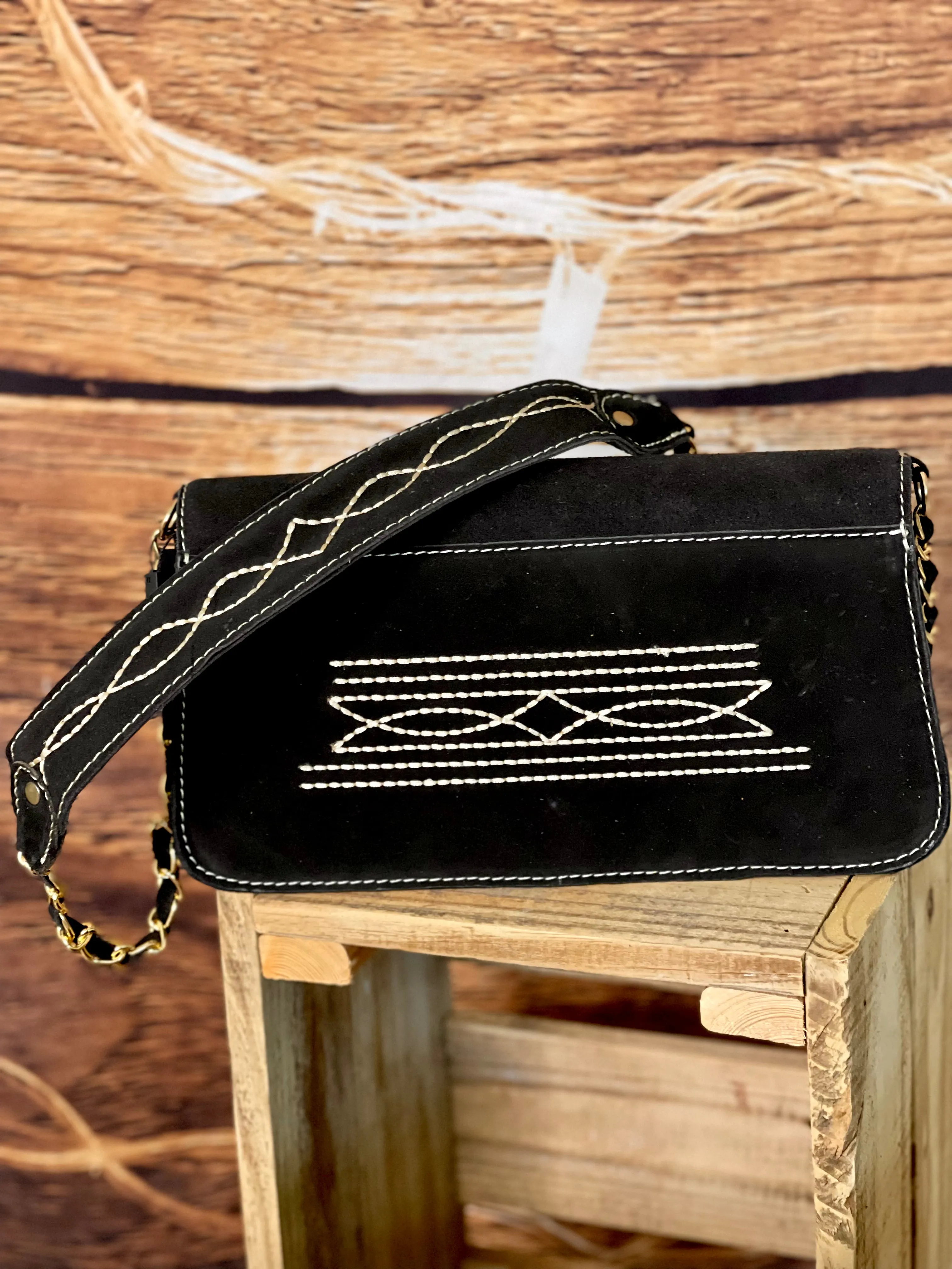 Boot Stitch - Classic Shoulder Bag