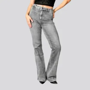 Bootcut vintage jeans
 for ladies