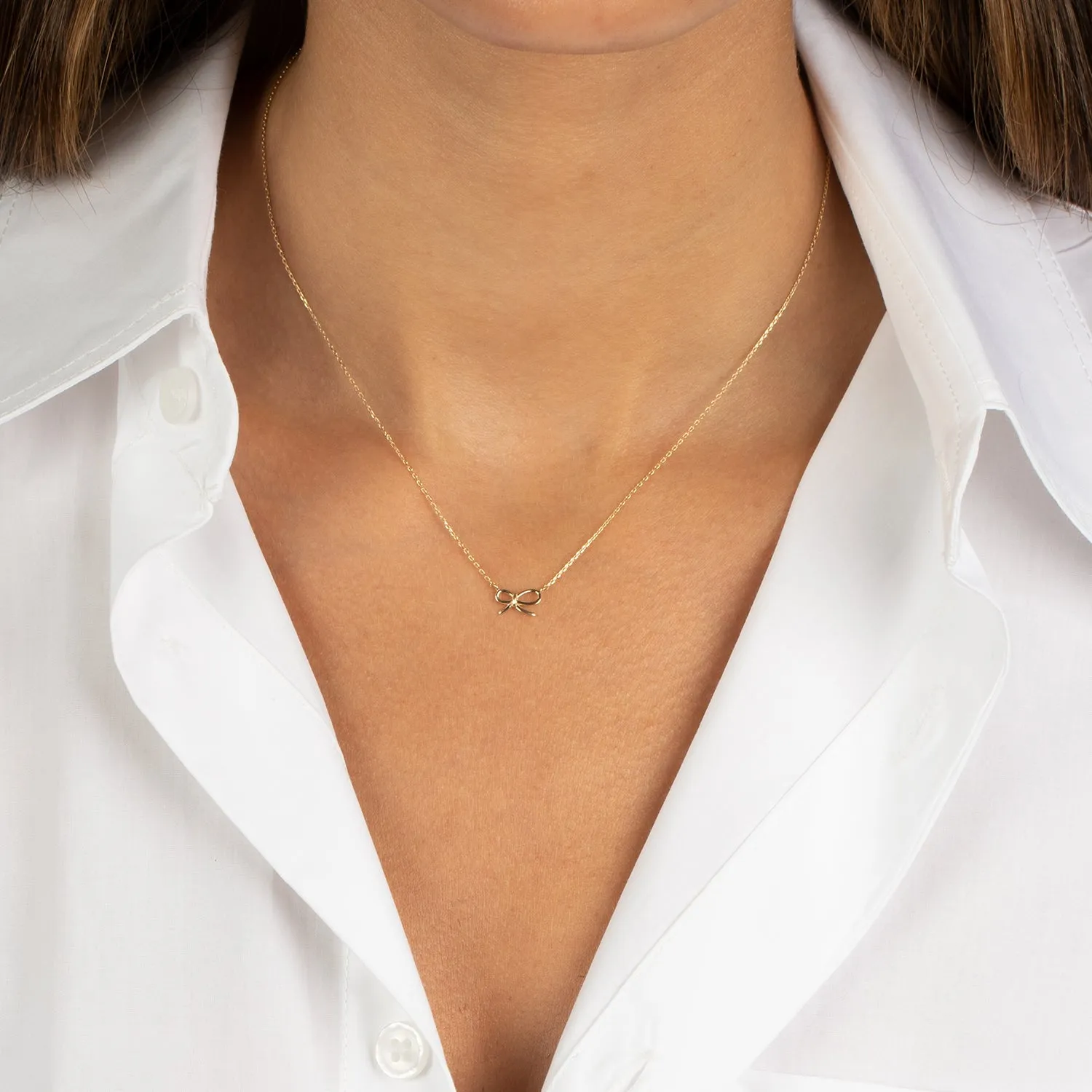 Bow Tie Pendant Necklace 14K