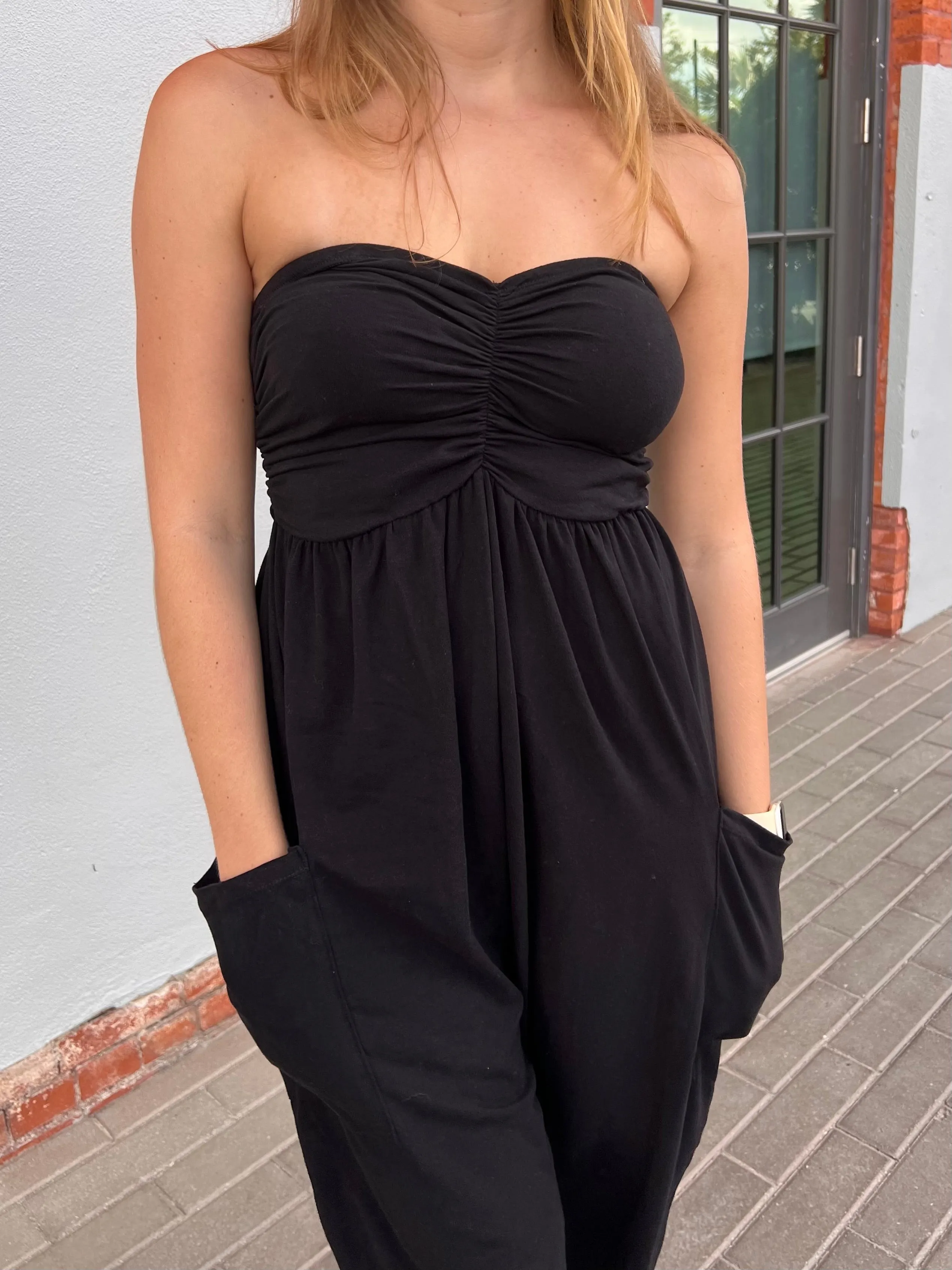 BOWIE STRAPLESS JUMPSUIT IN BLACK