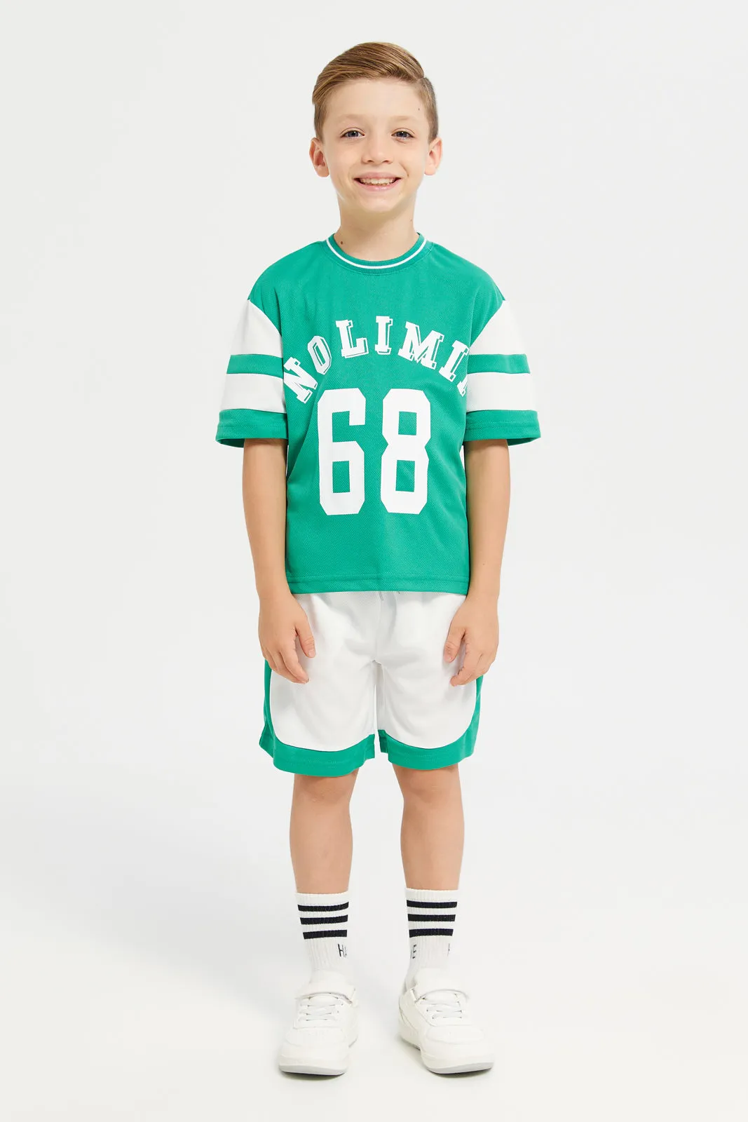 Boys Green Printed T-Shirt And Short Set (2 Piece)