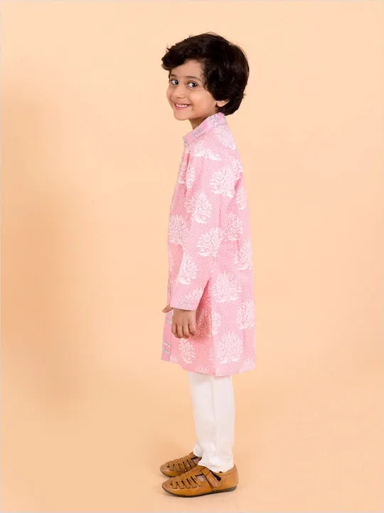 Boys  Pink Floral Printed Panelled Pure Cotton Kurta With Pyjamas - Ps Peaches