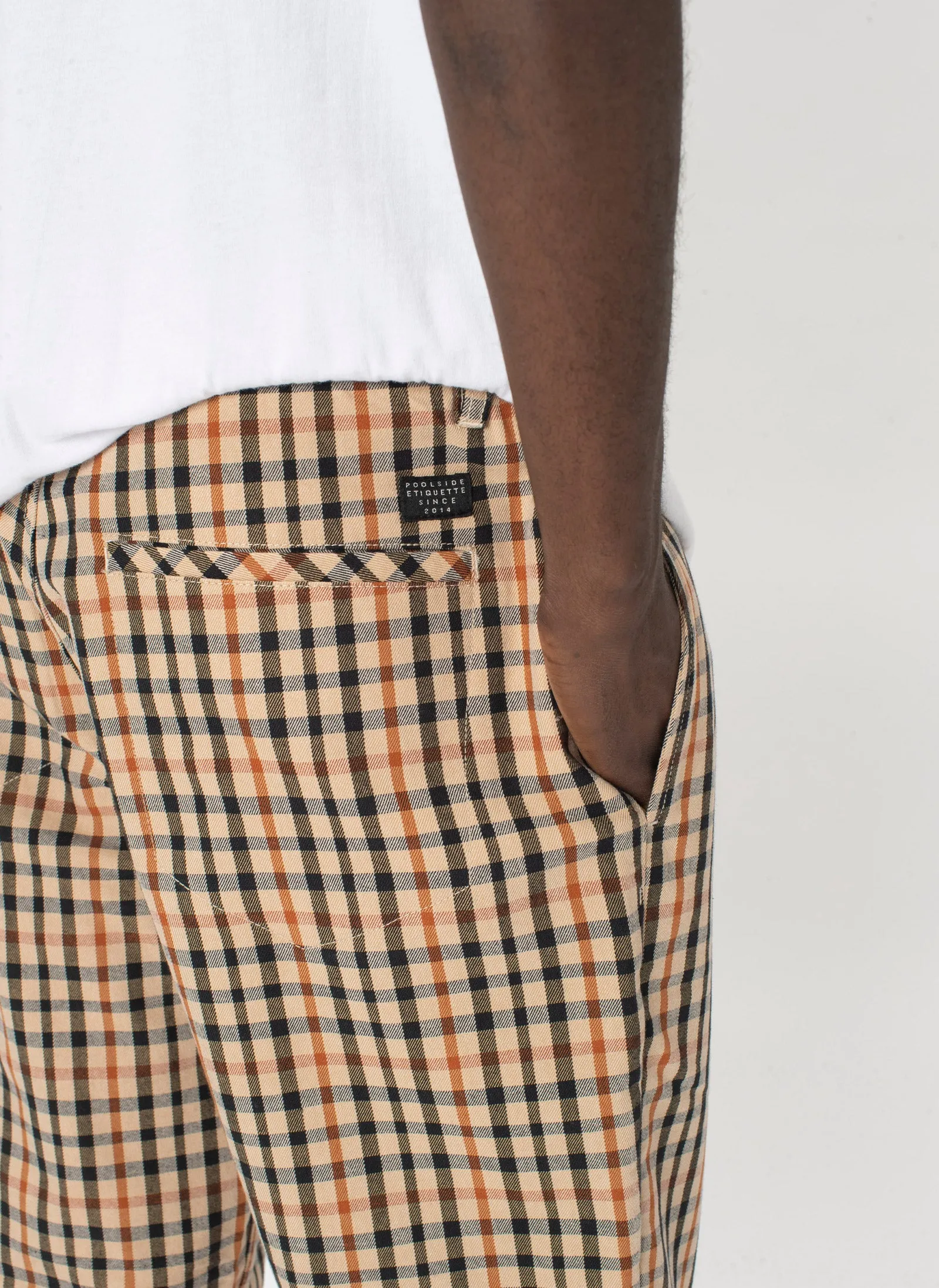 B.Relaxed Chino Beige Check