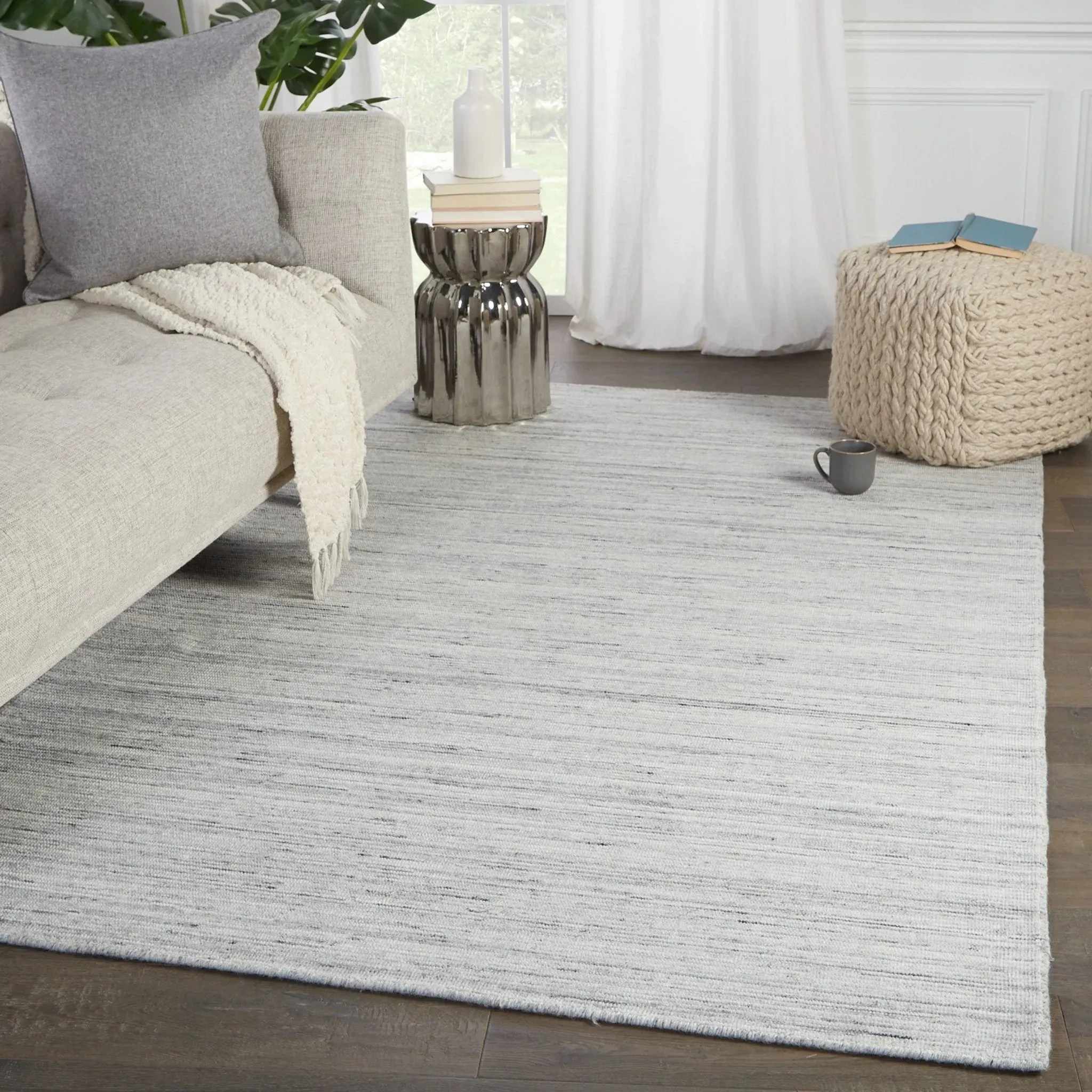 Brevin BRV01 Grey/Ivory Rug