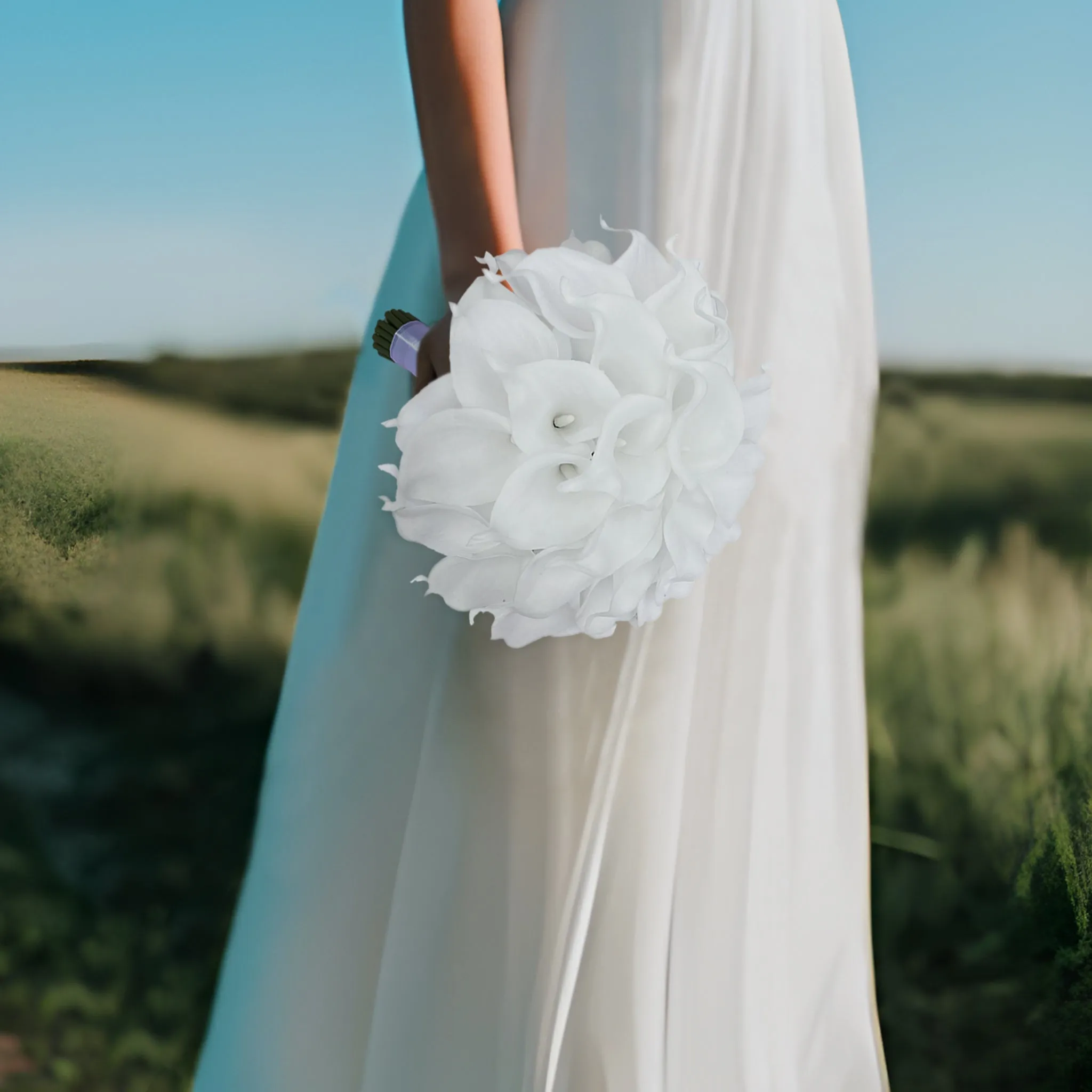 Bridal White Calla Lily Bouquet 10"