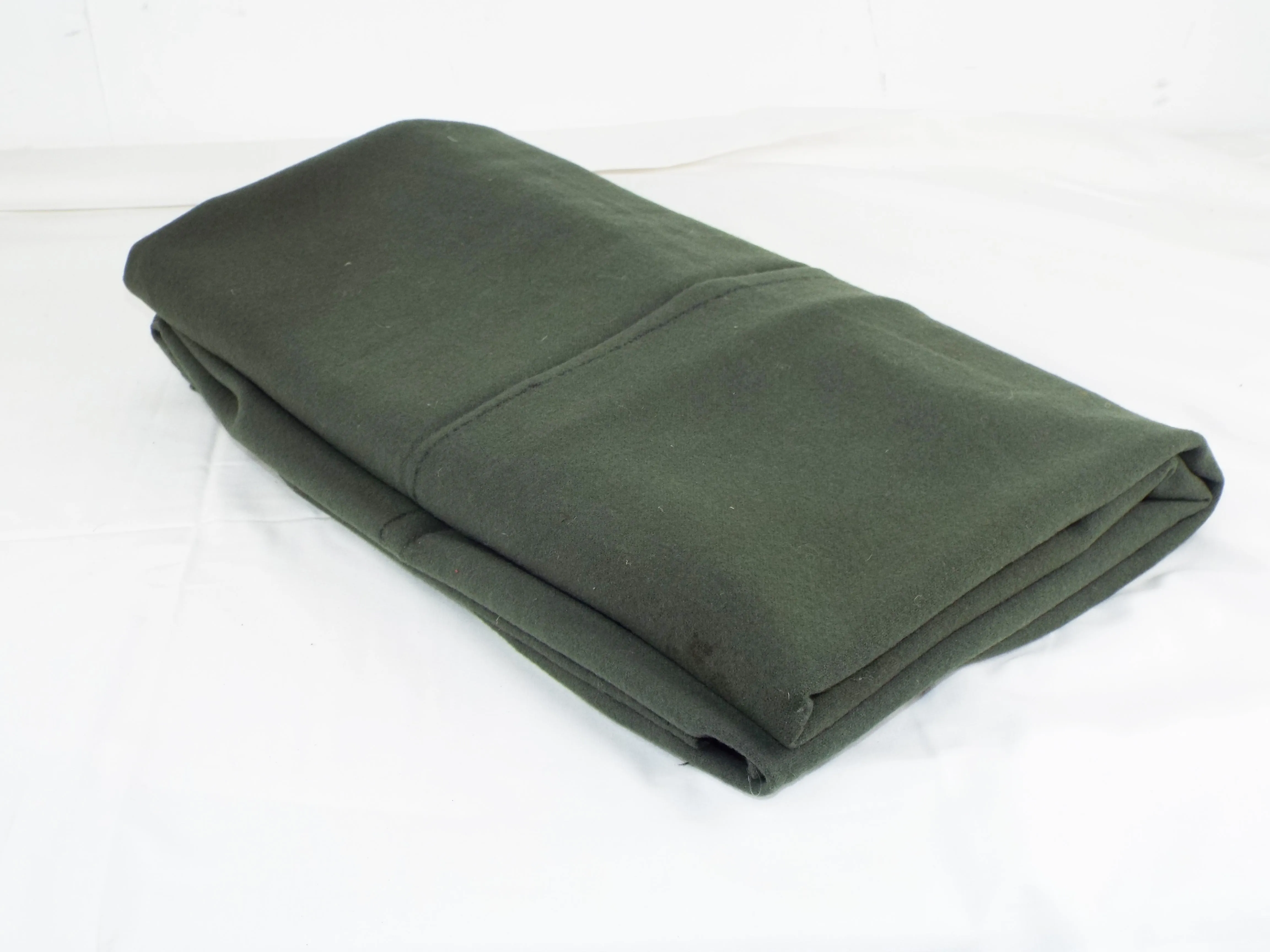 British Army Lightweight Green Military Wool Blankets