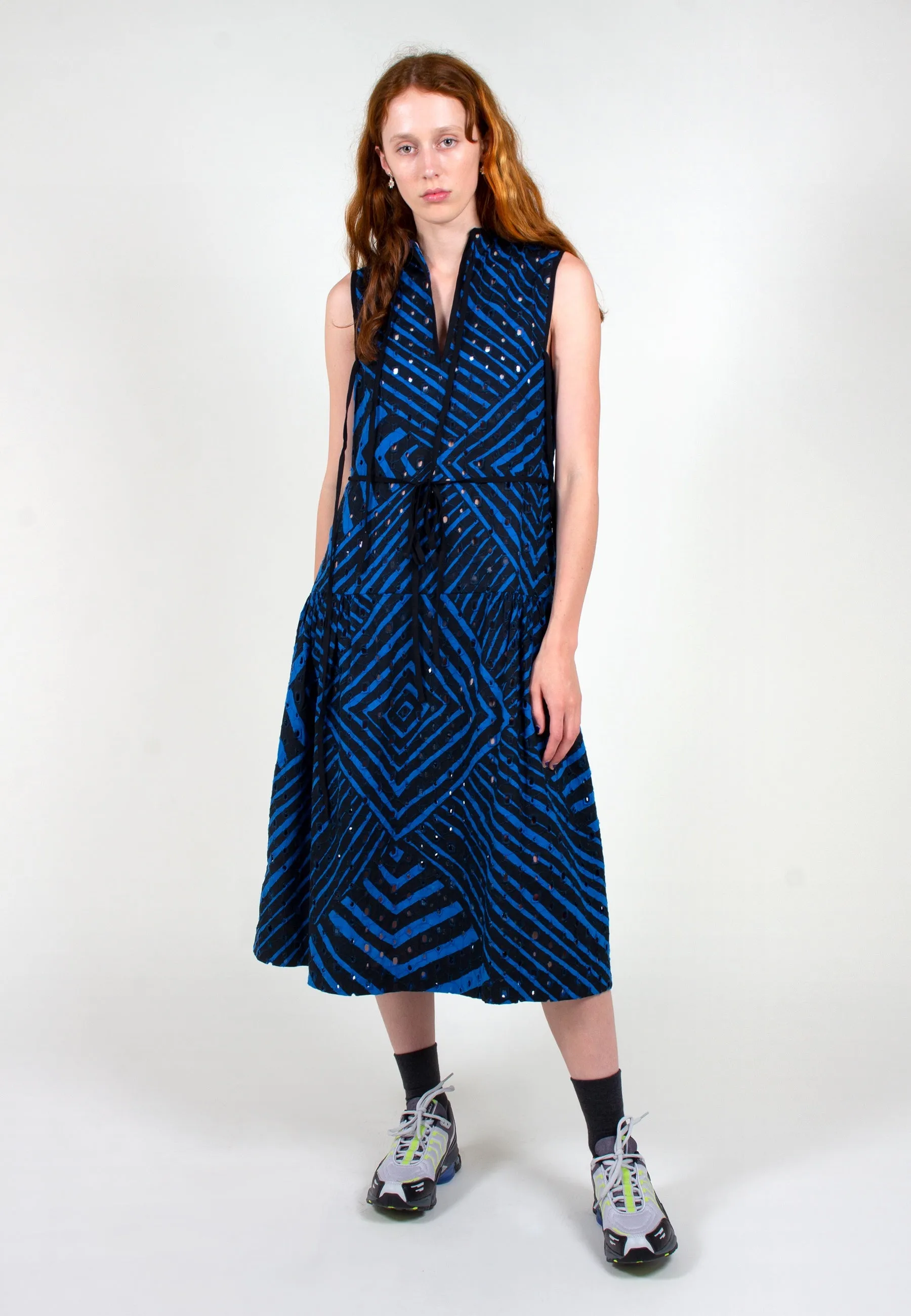 Broderie Dress Continuity Print - black/blue