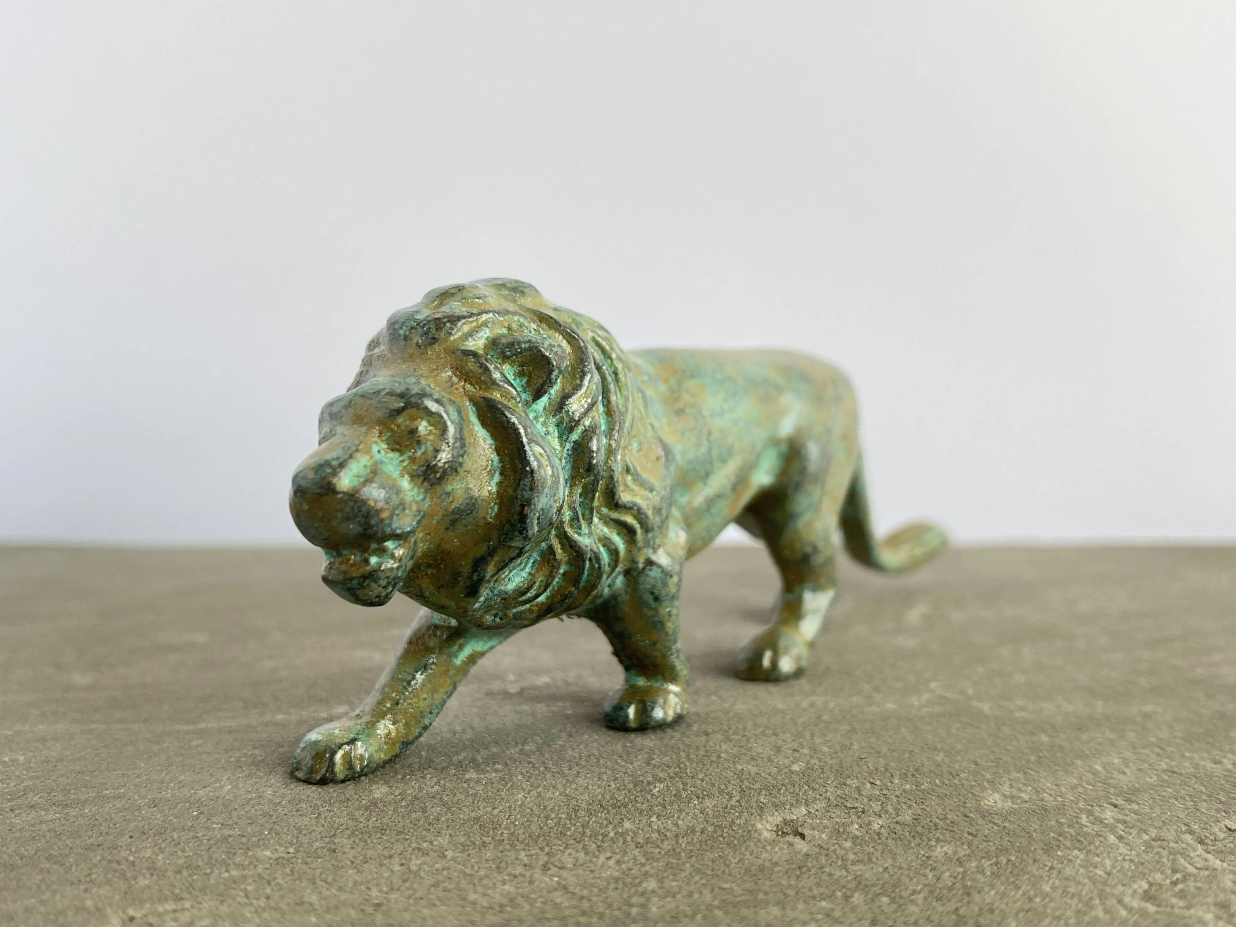 Bronze Lion Statue (Small)