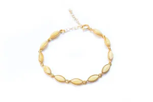 Butterscotch Classic Gold Bracelet