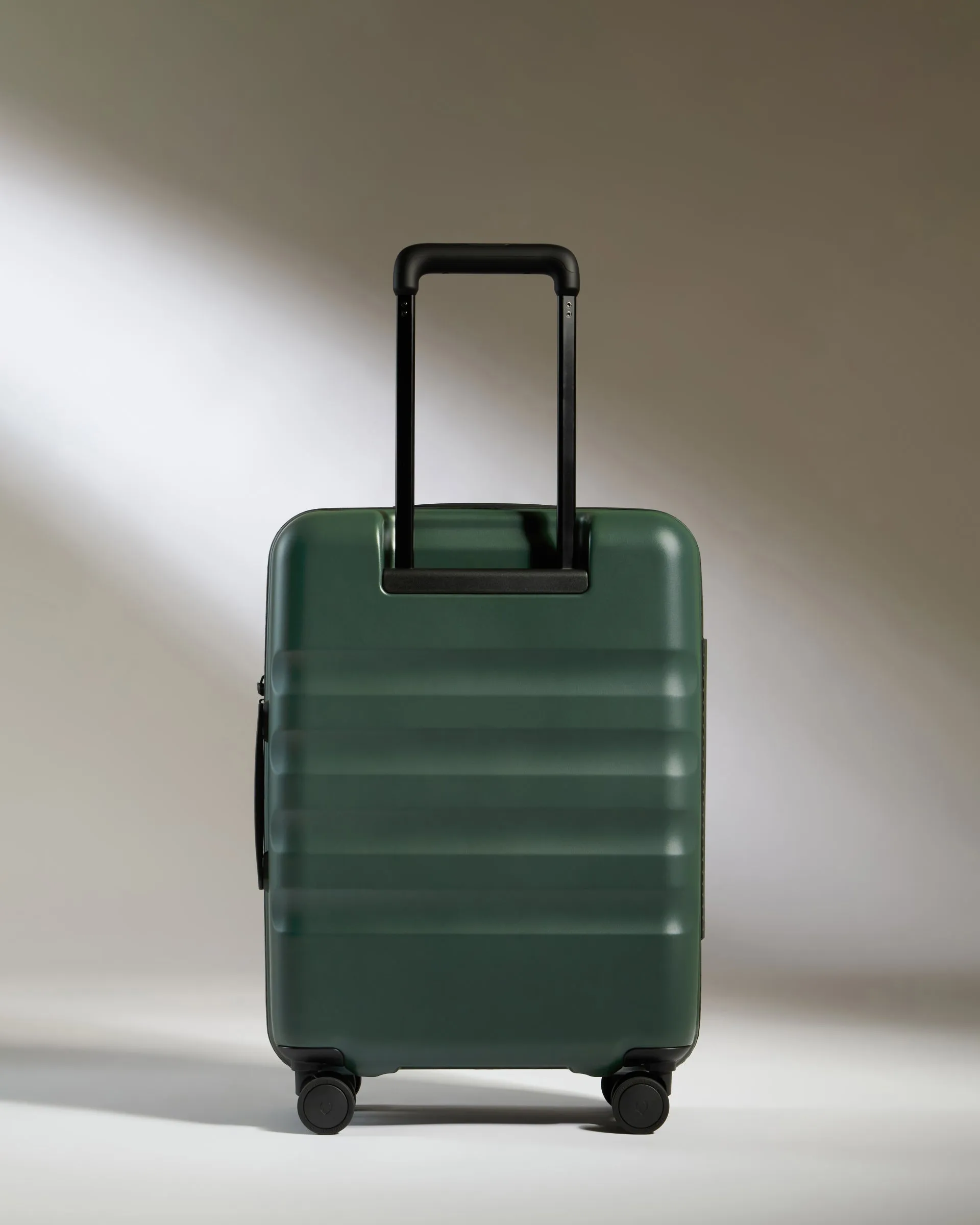 Cabin Suitcase in Antler Green - Icon Stripe