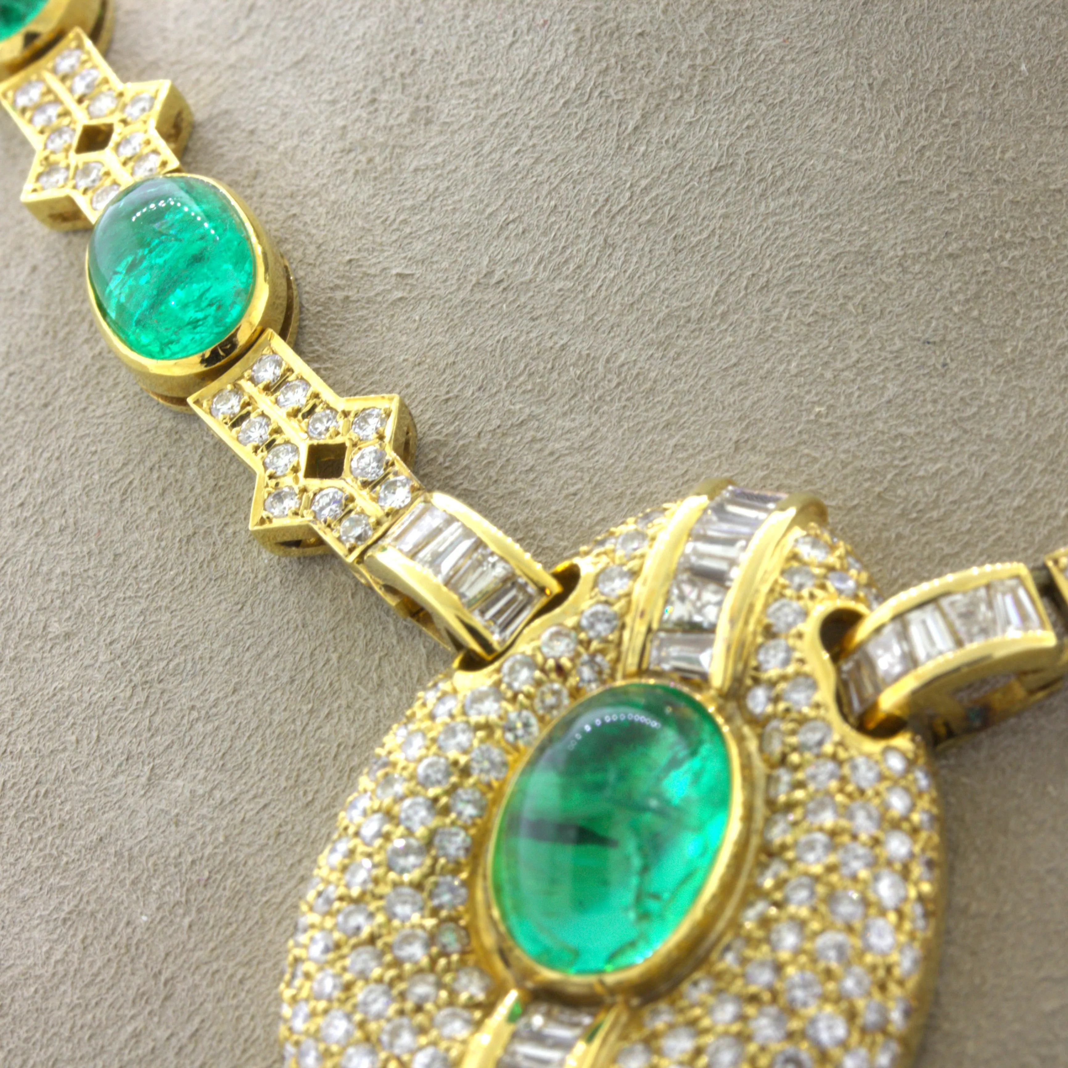 Cabochon Emerald Diamond 18k Yellow Gold Necklace