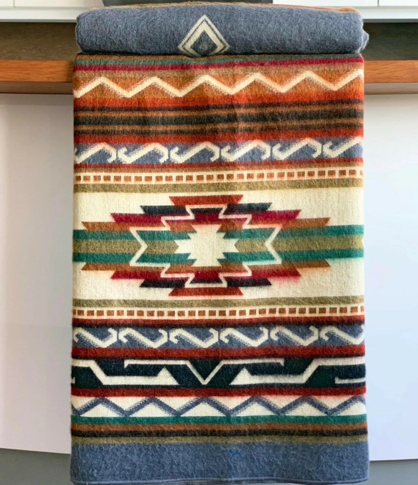 Cachavi - Baby Alpaca Blanket - Extra Large - Aztec Southwest Pattern