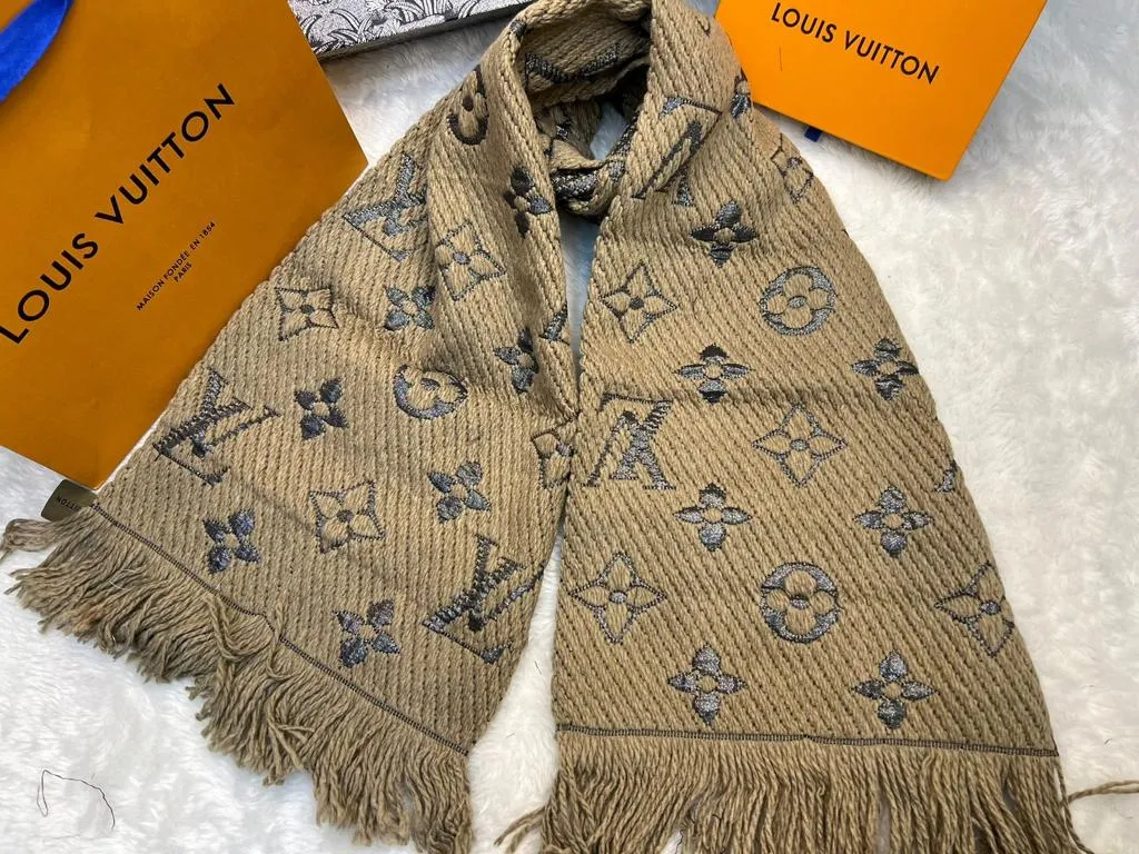 Cachecol de Lã Louis Vuitton 304