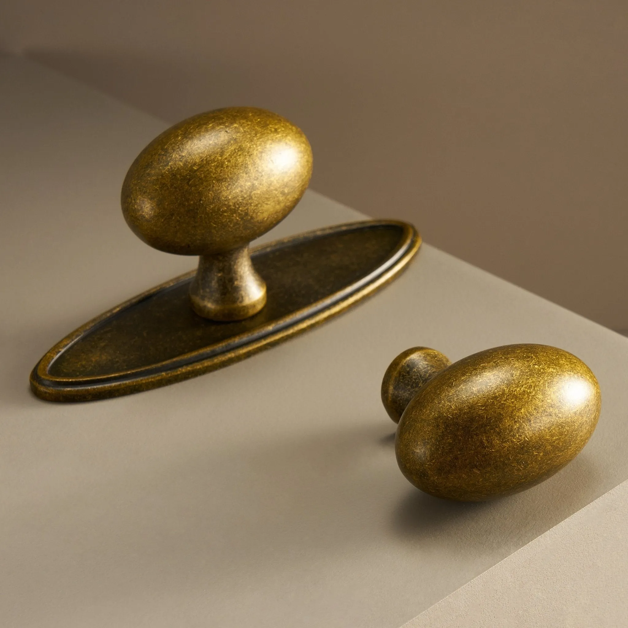 CALLAS Solid Brass Knobs