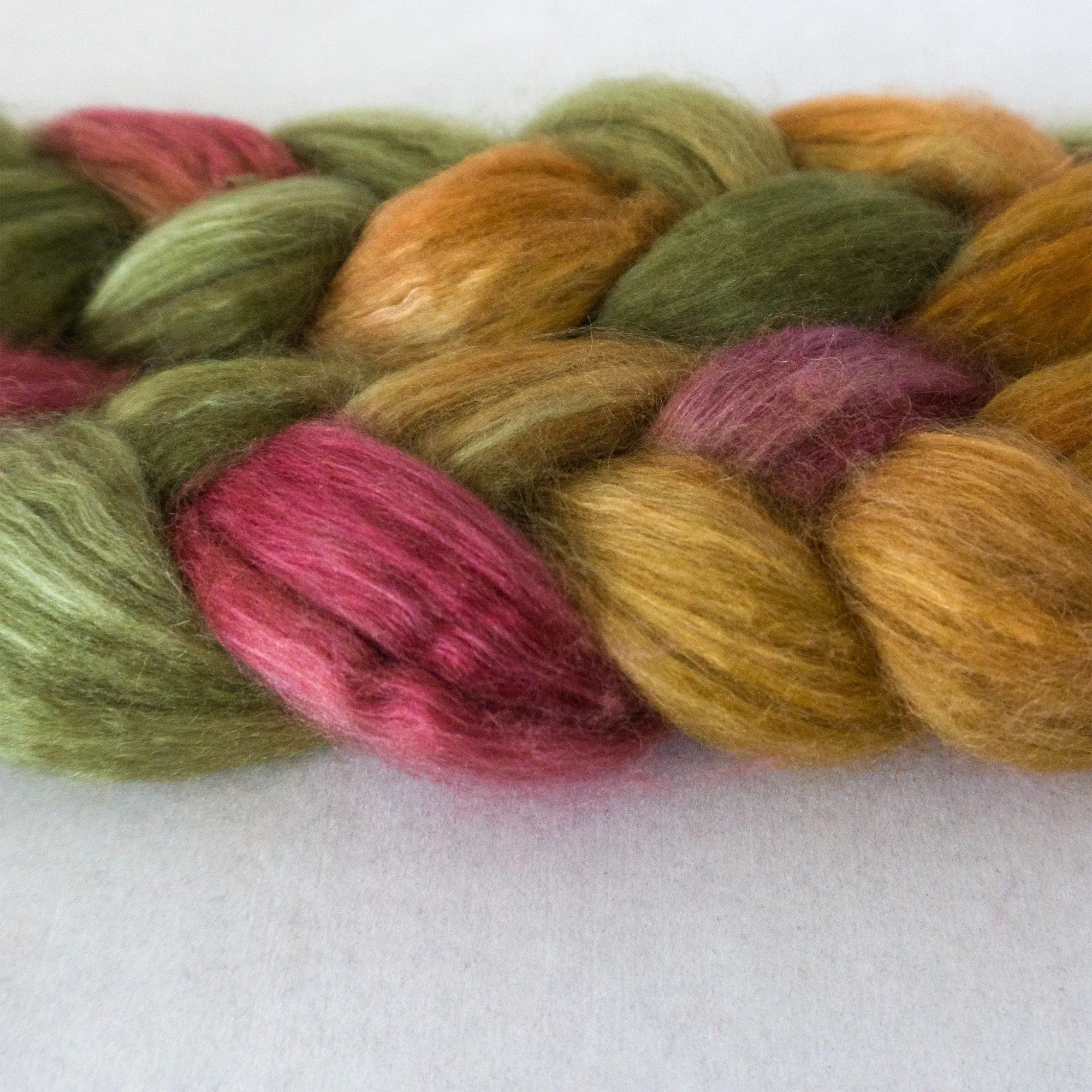 Camel Silk Roving - Grapevine