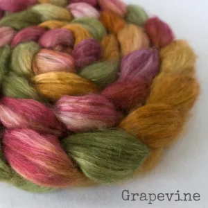 Camel Silk Roving - Grapevine