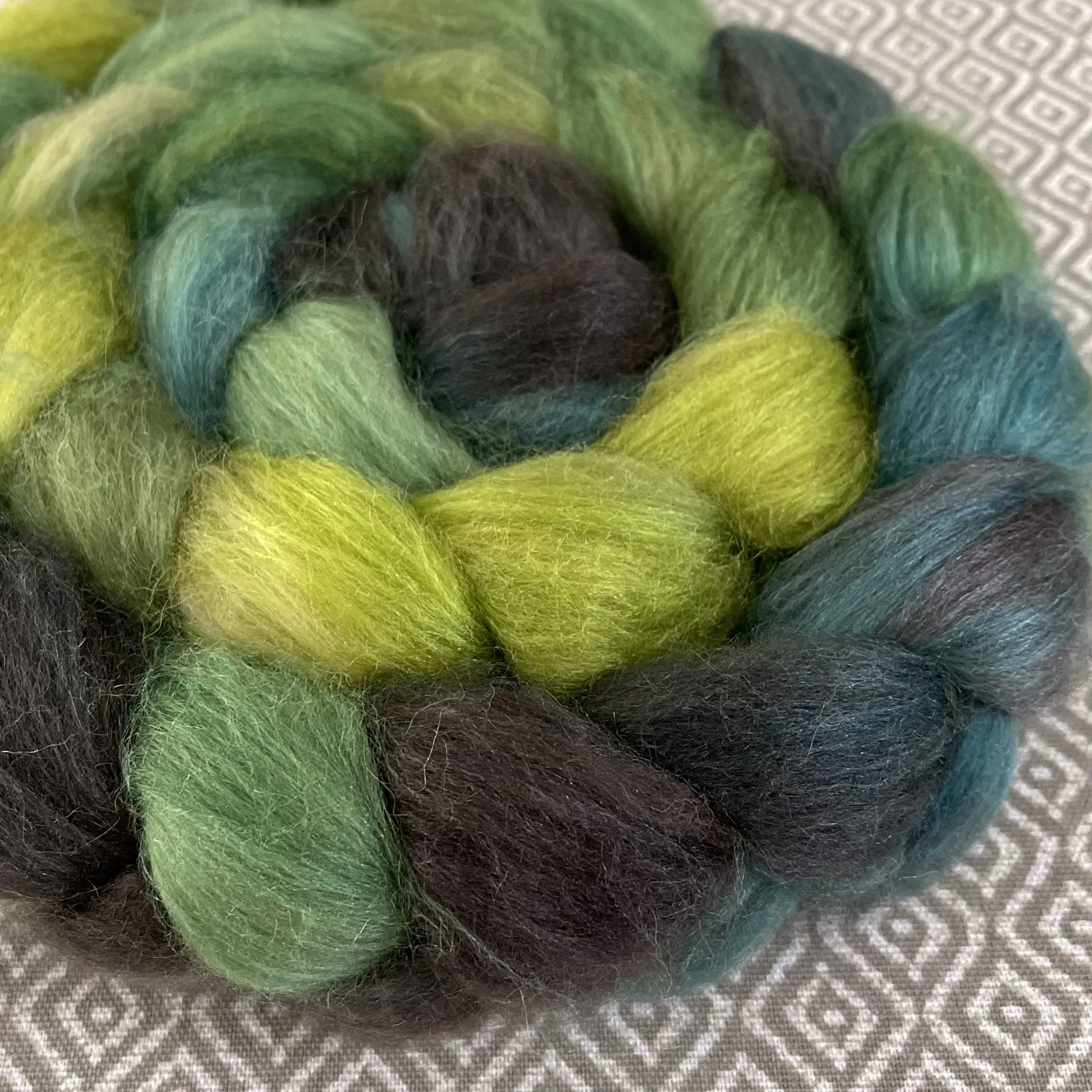 Camel Silk Roving - Peridot