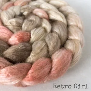 Camel Silk Roving - Retro Girl