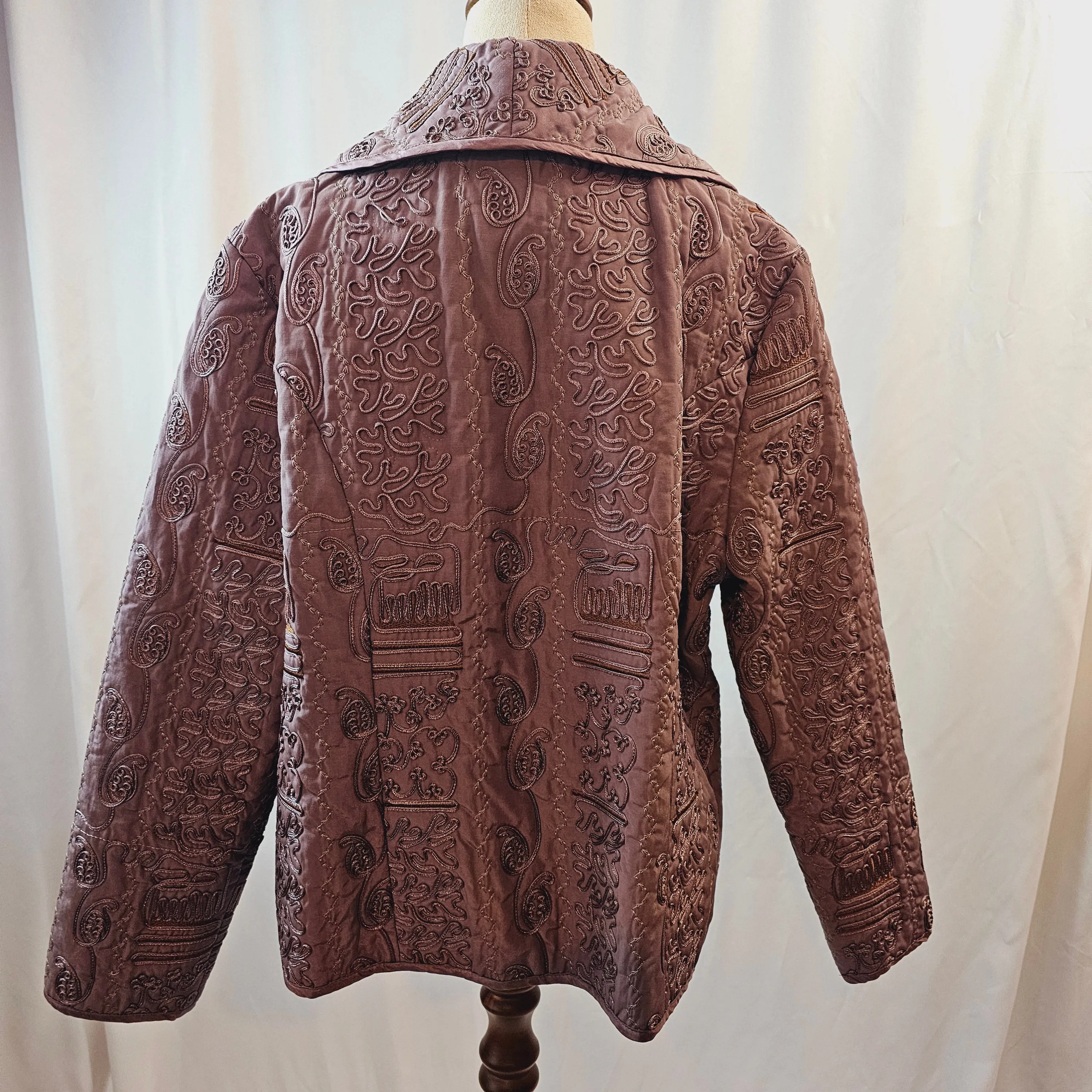 Cara Rossi embroidered meauve jacket large